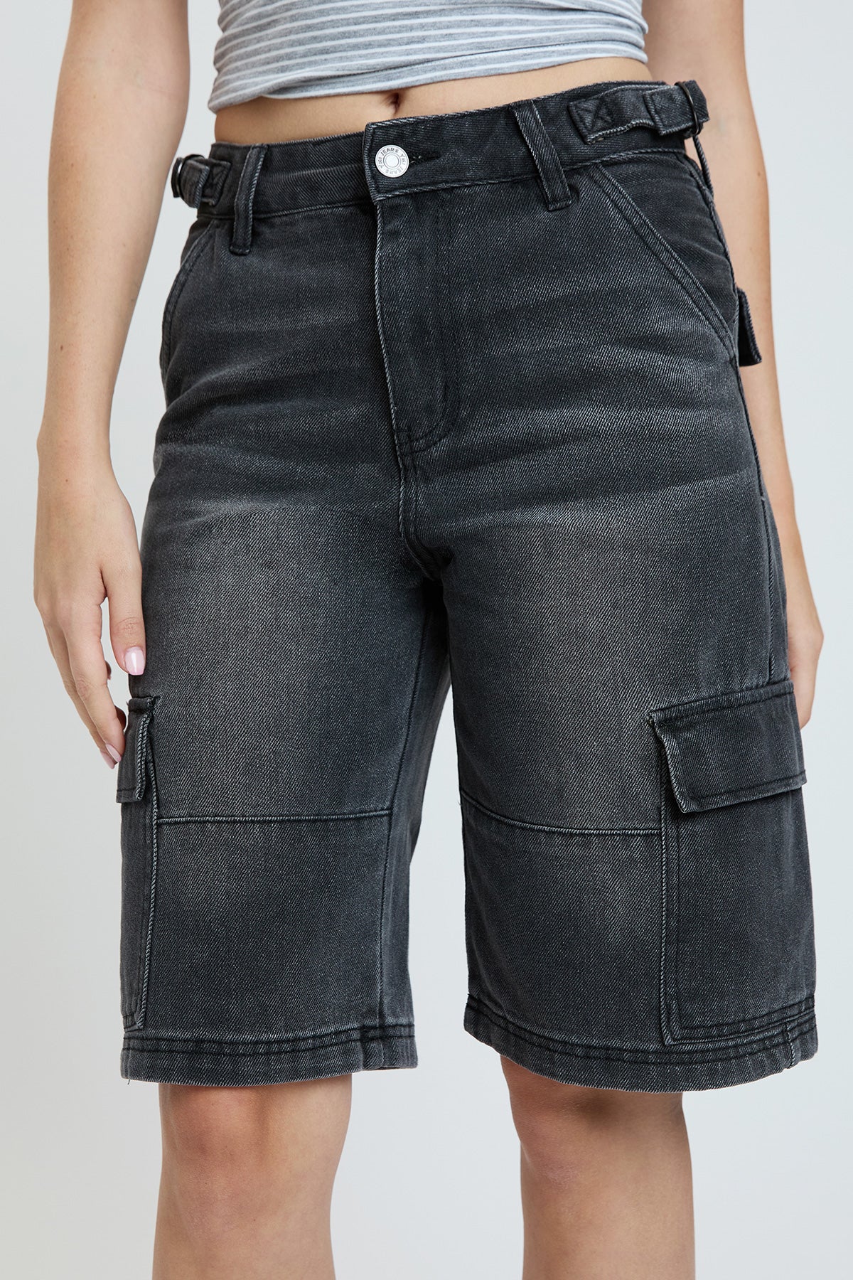 Women's High Rise Cargo Jort