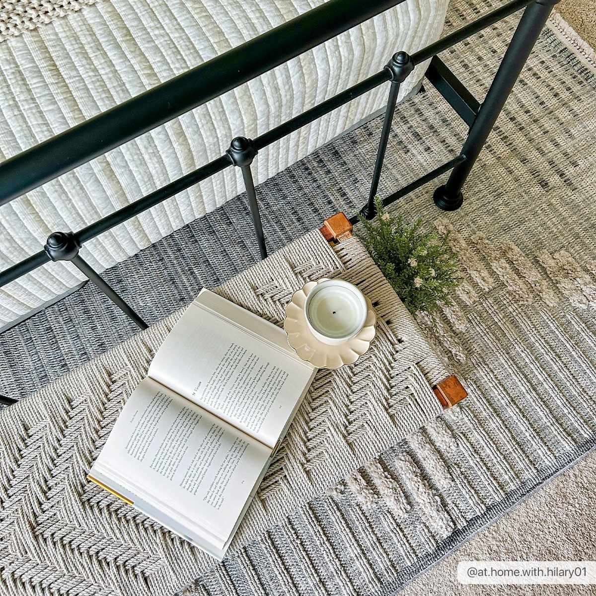 Maulawin High-low Rustic Rug