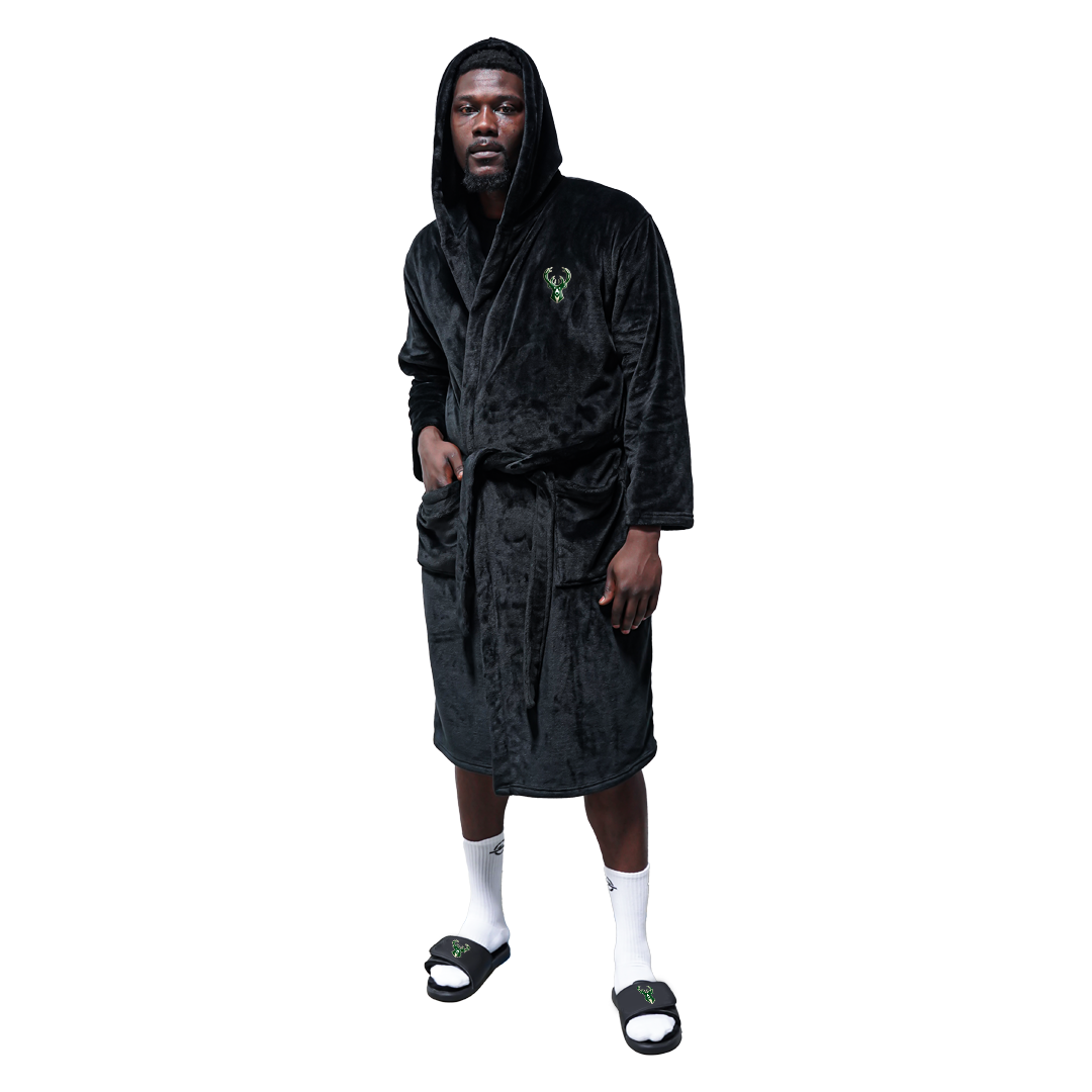 Milwaukee Bucks Phantom Robe Slide Bundle