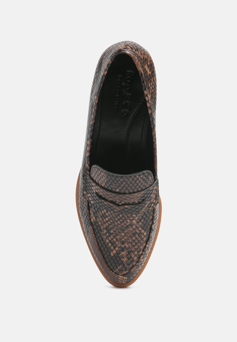 Nadia Snake Textured Loafers
