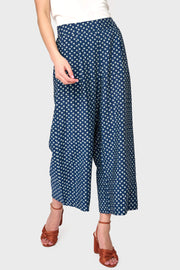 Wide Hem Cropped Pant