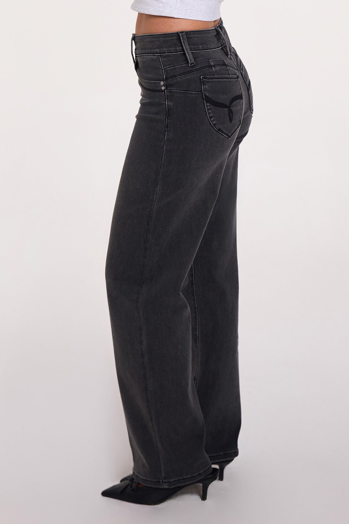 Women's Luxe High Rise Wannabettabutt Straight Jeans