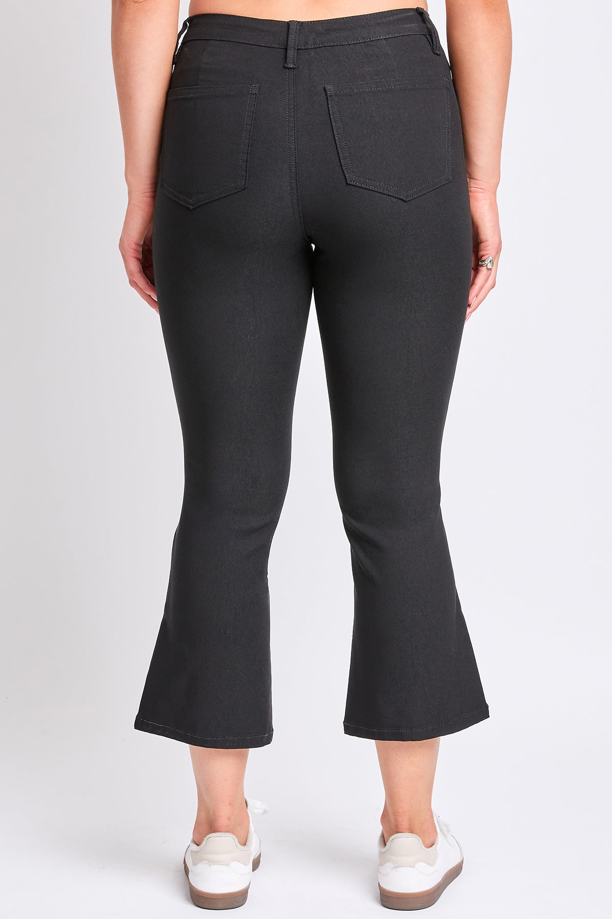 Women's Hyperstretch Cropped Kick Flare Pants