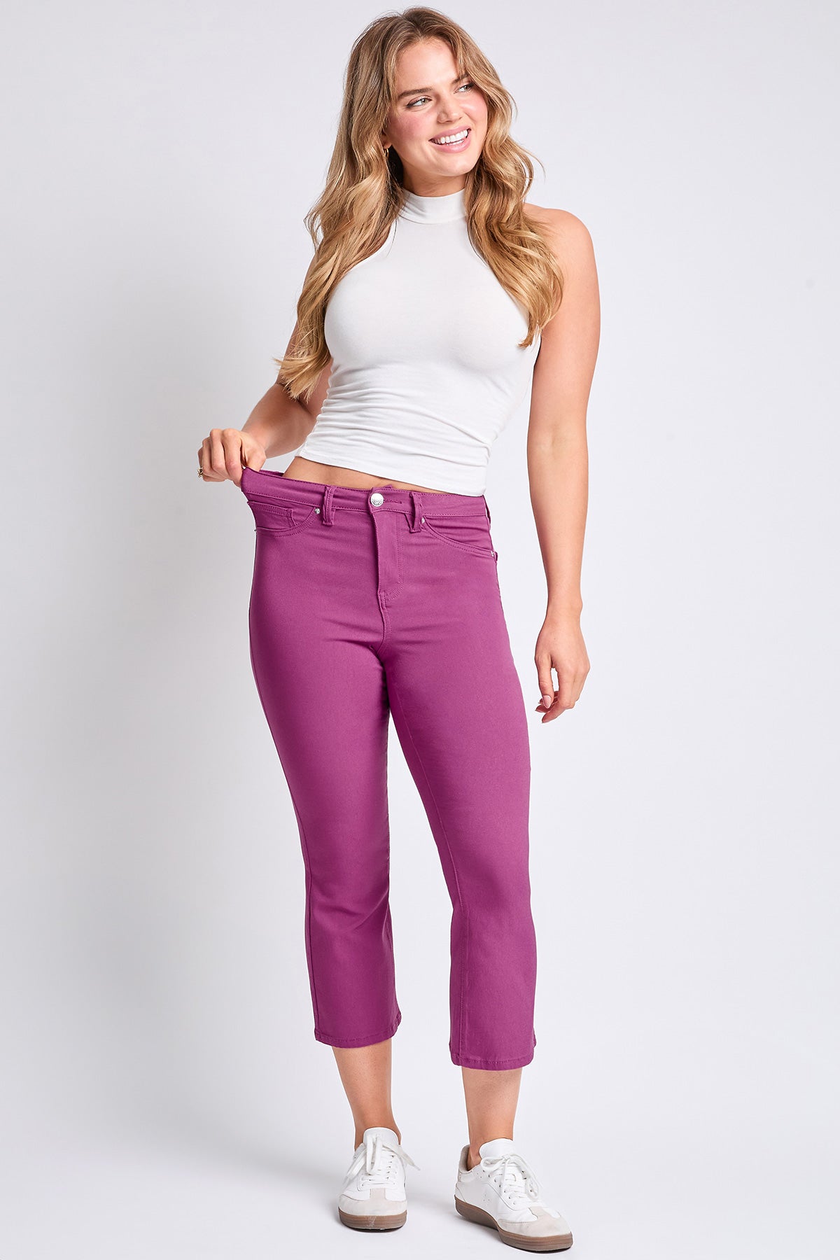Women's Hyperstretch Cropped Kick Flare Pants