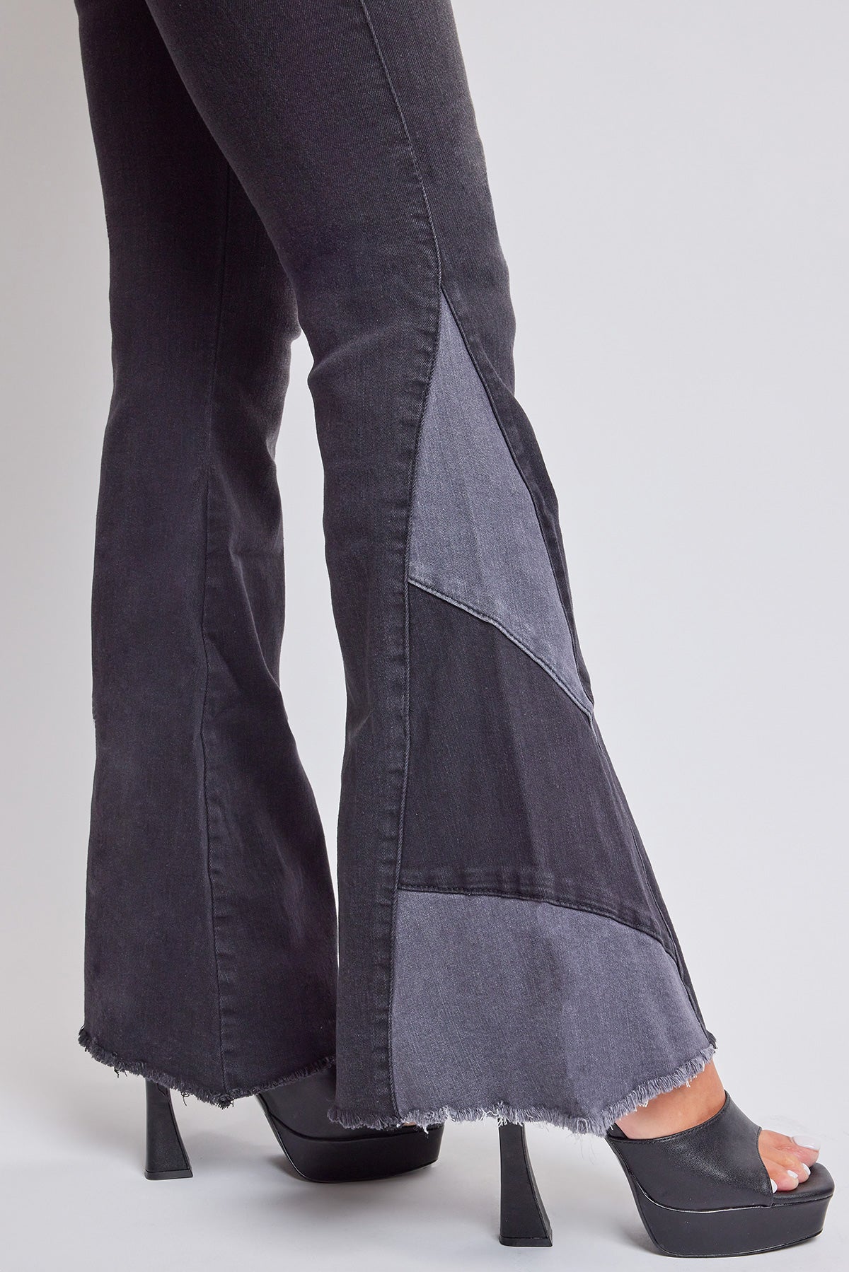 Women's Block Panel Flare Jeans