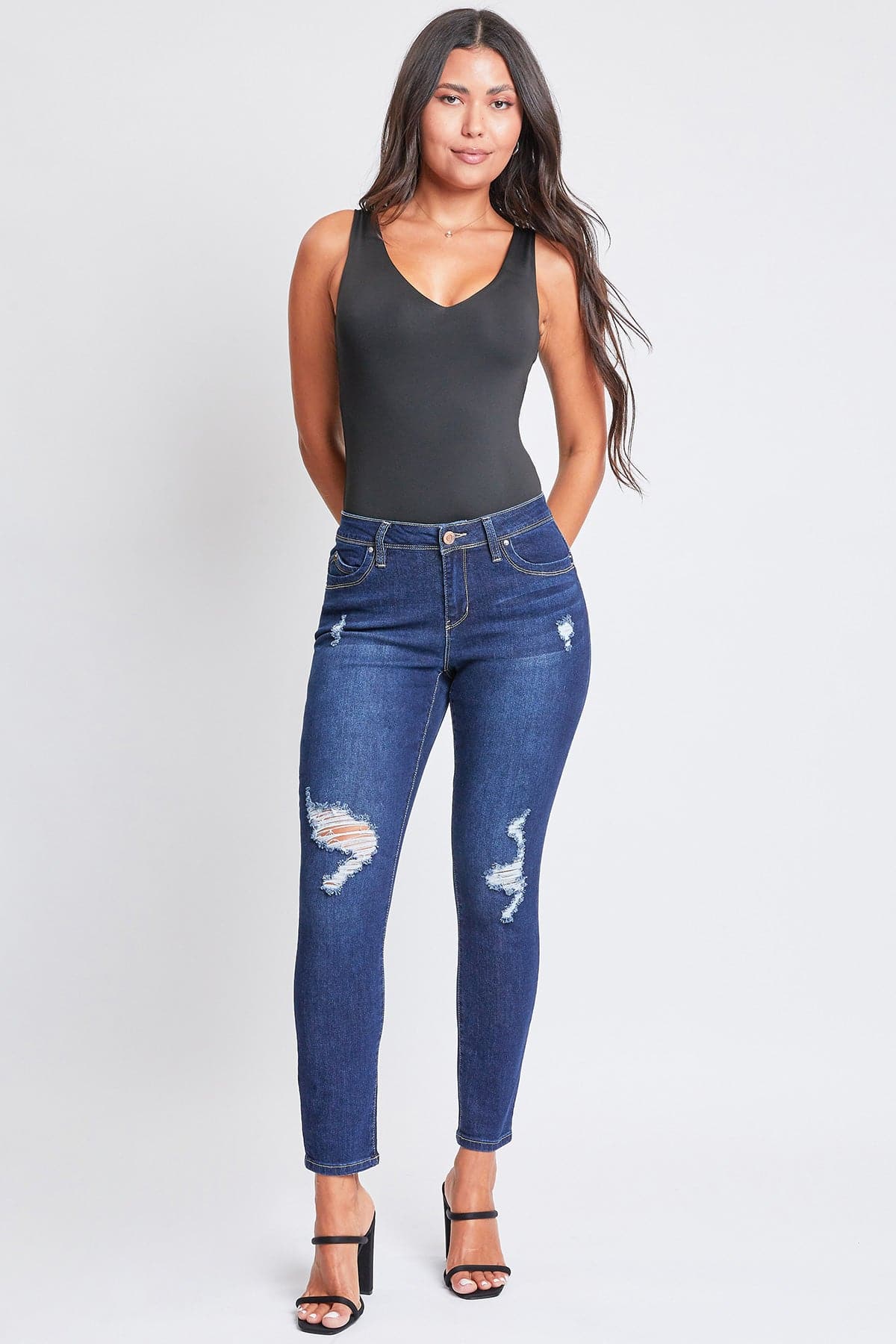 Women's Wannabettabutt Skinny Distressed Jeans