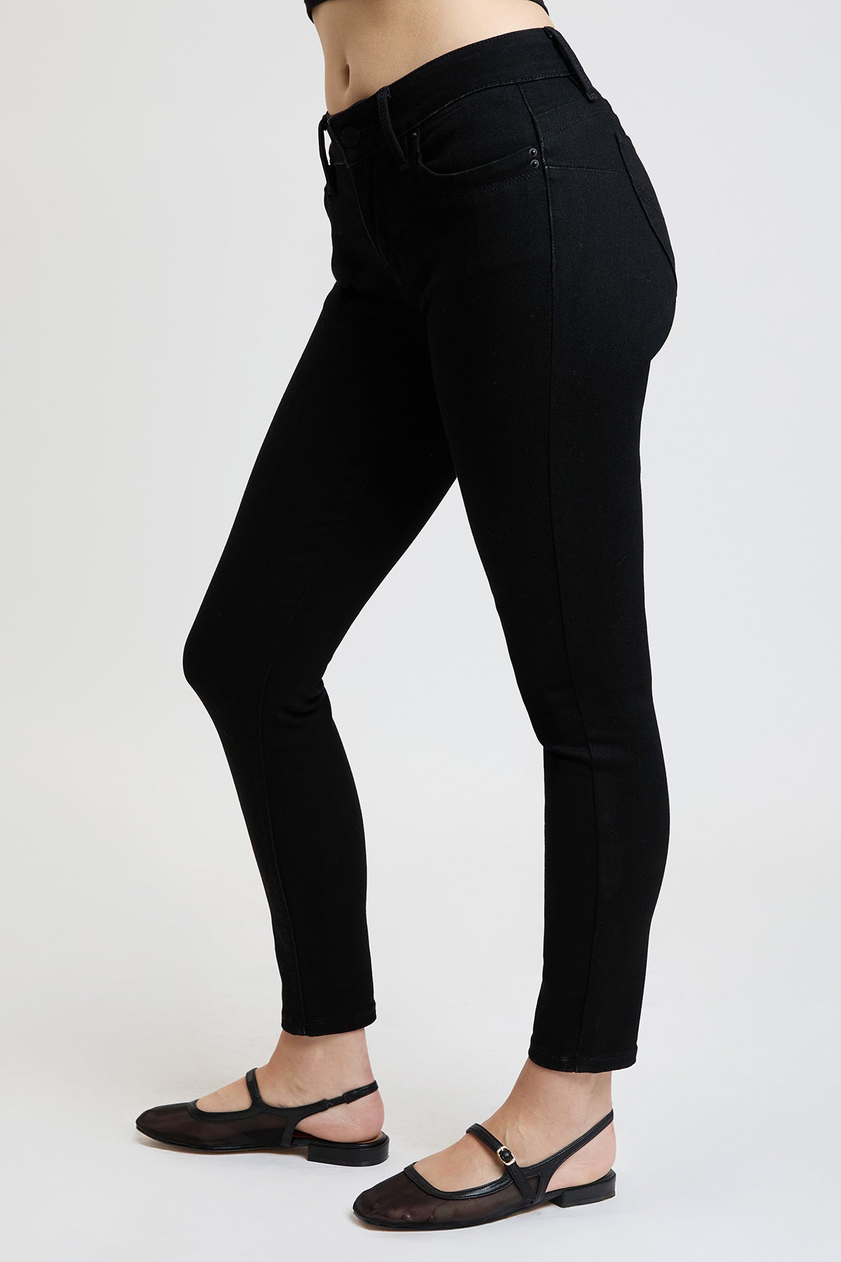 Women's Luxe Mid Rise Wannabettabutt Skinny Jeans
