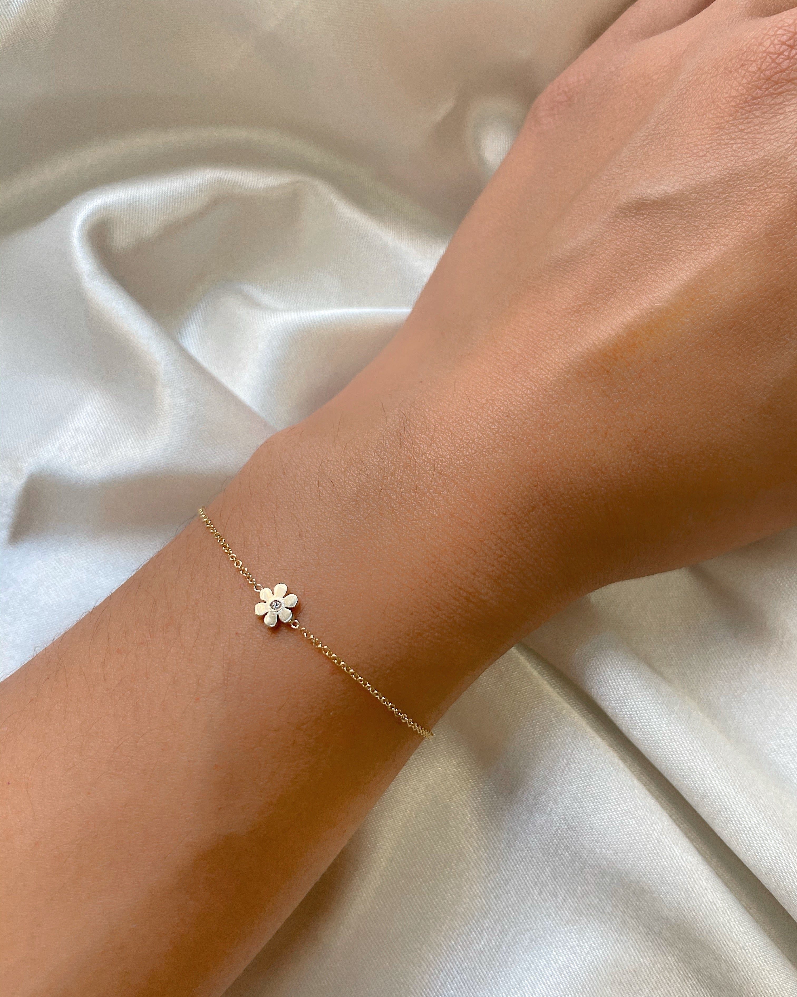 Zoe Lev Tiny Flower Bracelet with Diamond