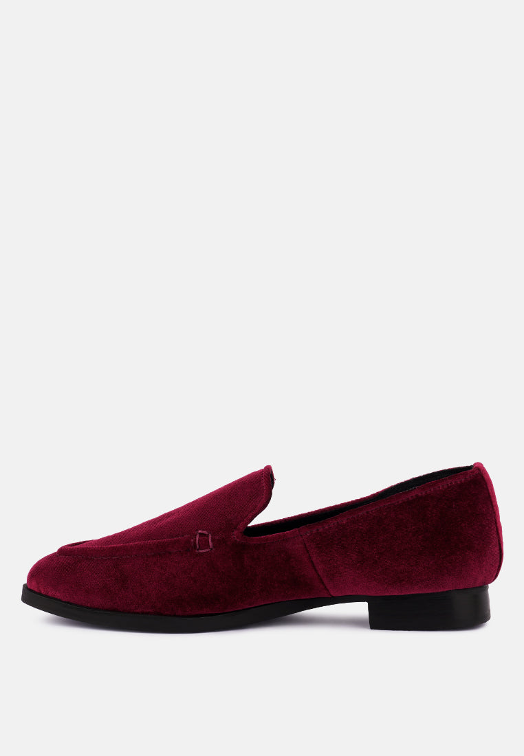 Luxe-lap Velvet Handcrafted Loafers
