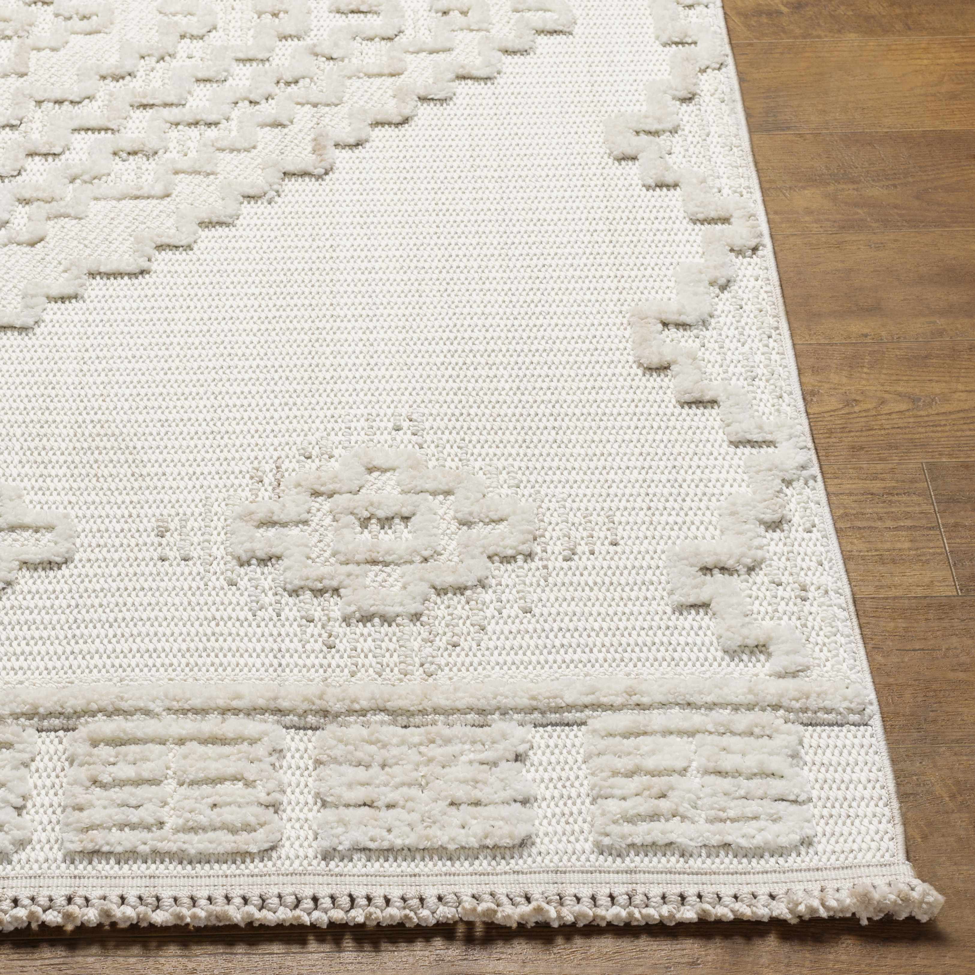 Rosales High-low Rustic Rug