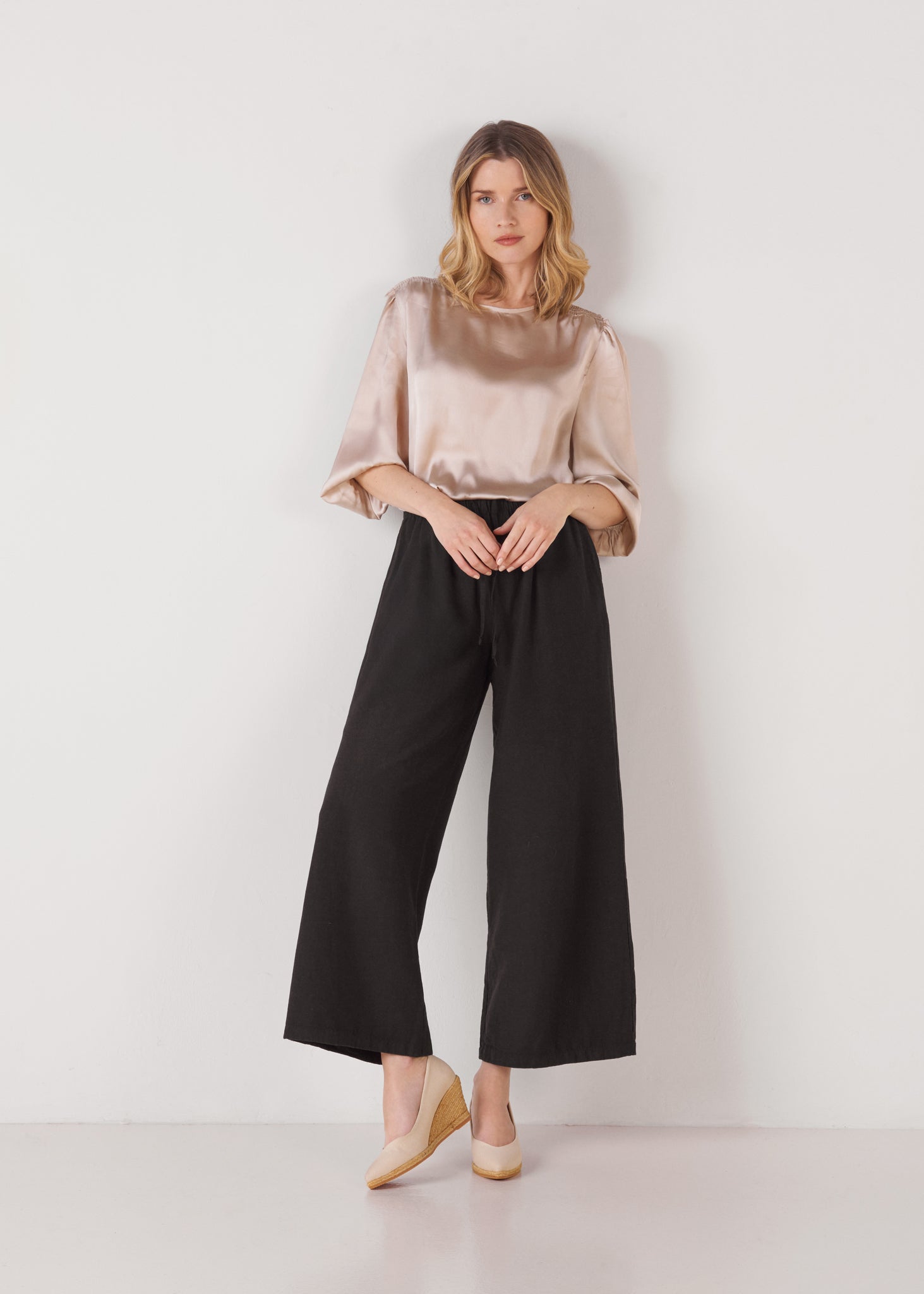 Roses Canvas V Cut Espadrille Wedges