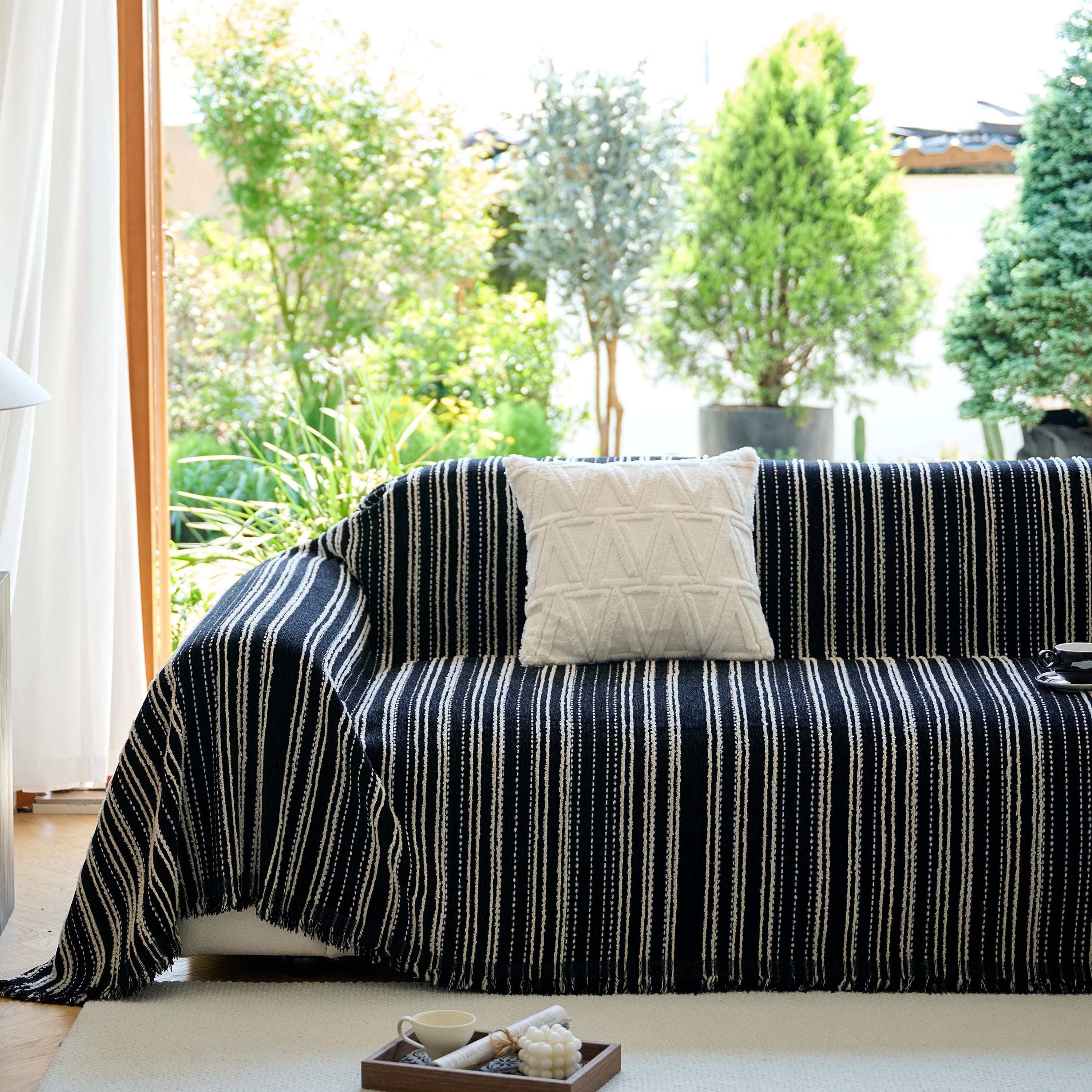Vintage-inspired Striped Blankets For Couch Covers Luxury Couch Throw Cover With Timeless Elegance