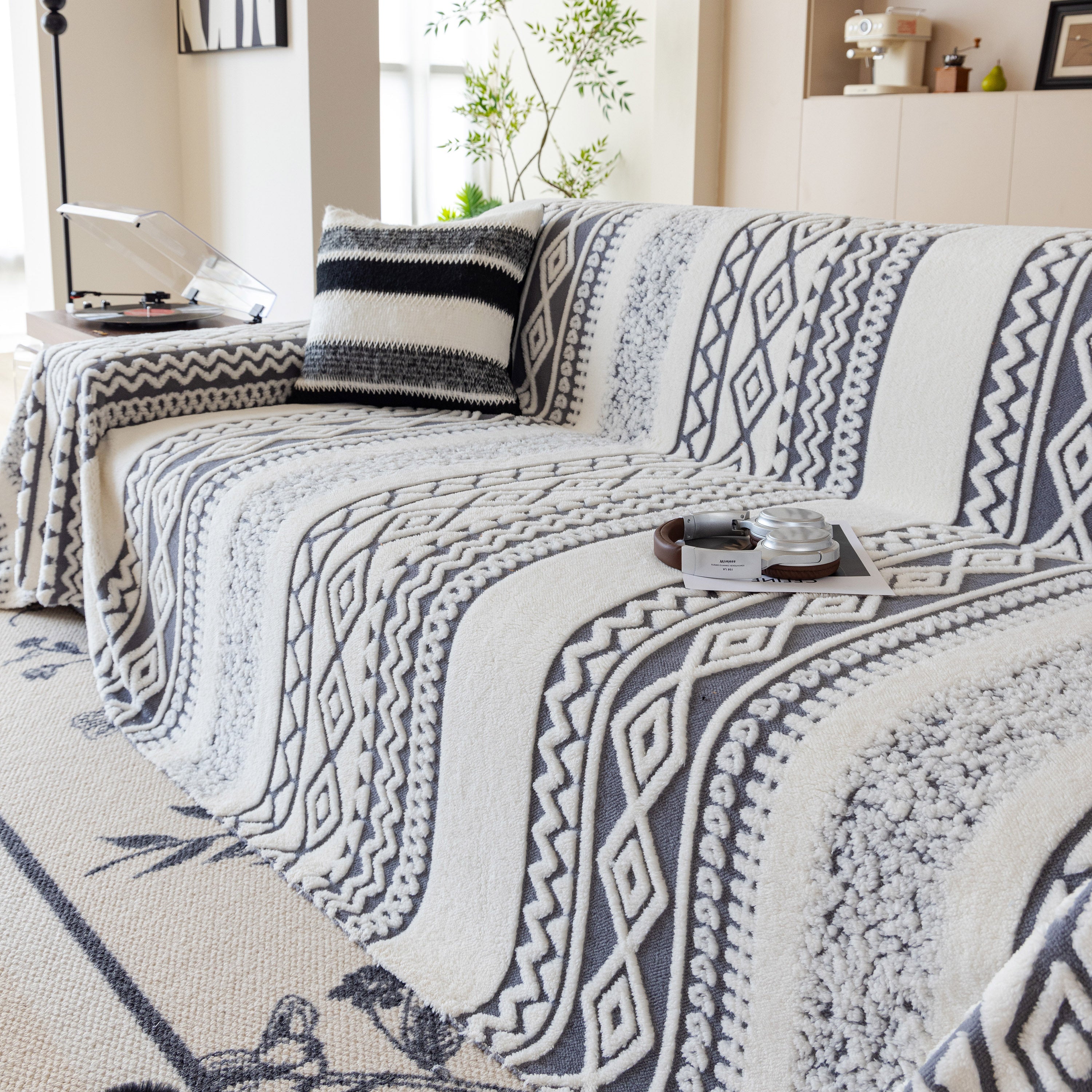 Bohemian Tufted Sofa Cover, Plush Fleece Throw Blanket With 3d Woven Aztec Stripes