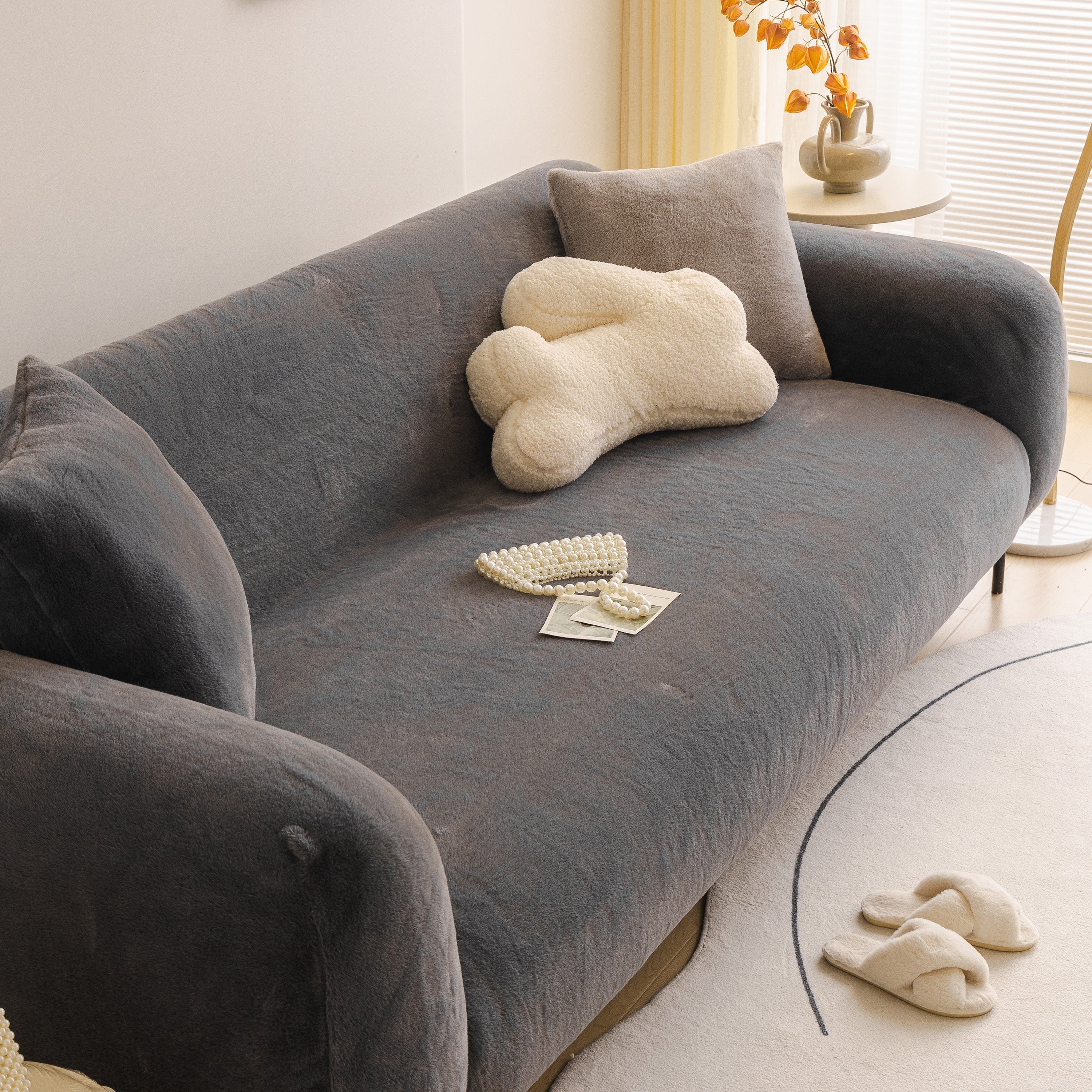 Soft Plush Warm Sofa Cover Stretchable Cozy Velvet Couch Protector For Fall & Winter
