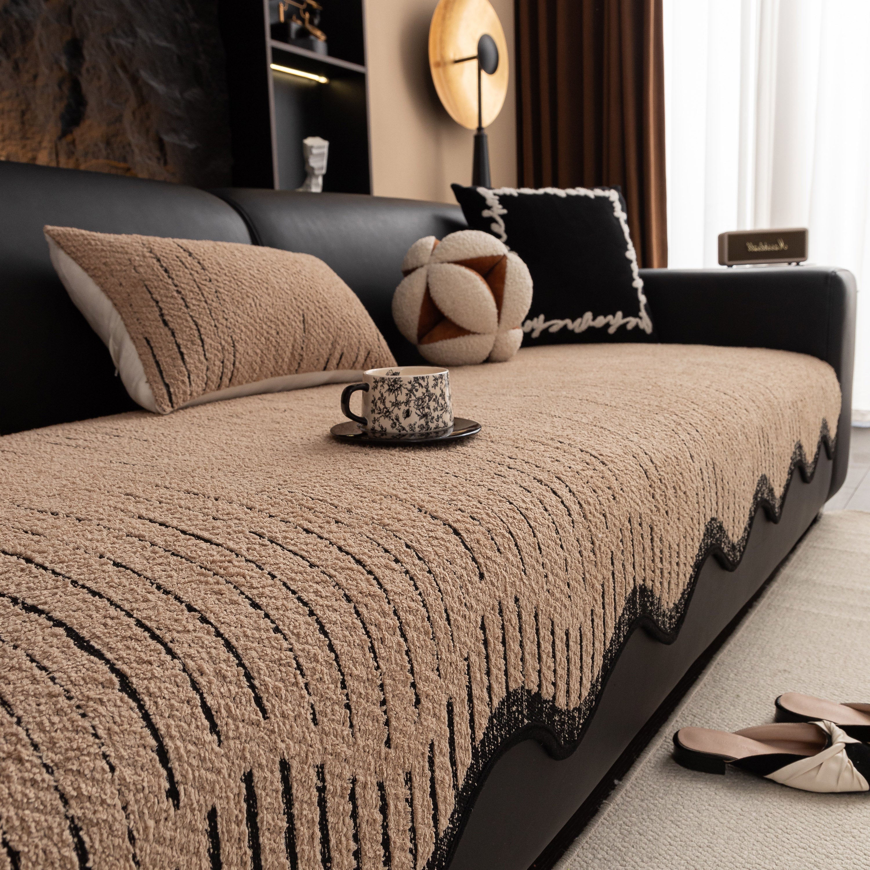 Textured Sofa Seat Cover With Wave Edge – Non-slip, Washable Couch Throw Protector
