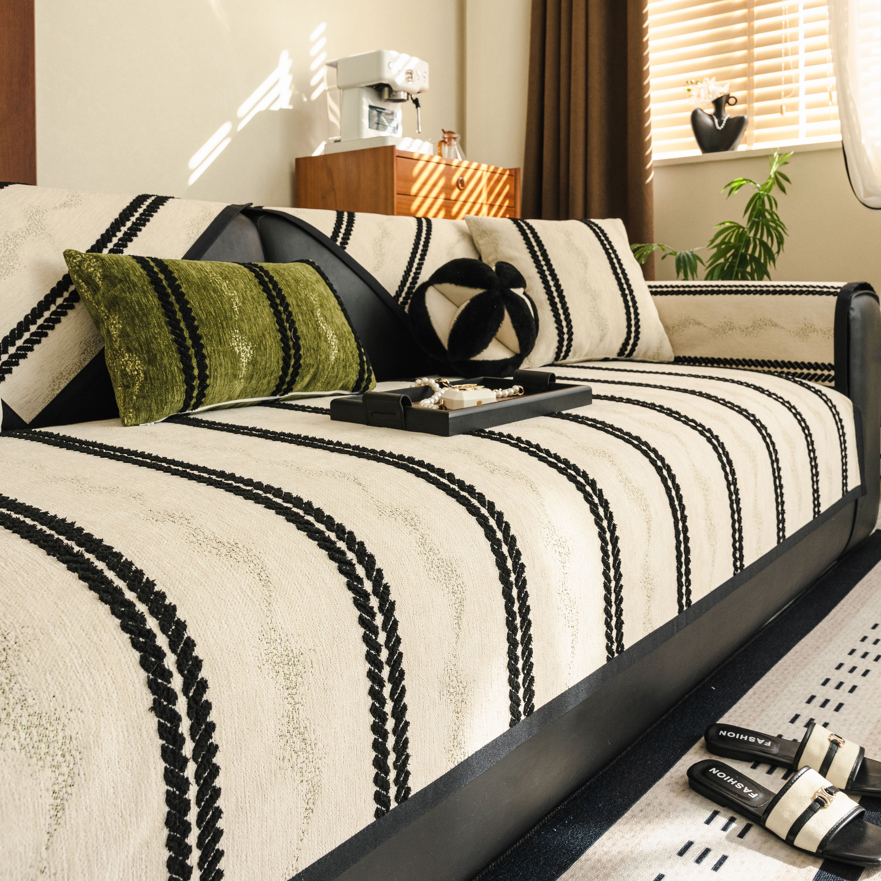Non-slip Sofa Cover With Thick Chenille Texture Woven Stripe Couch Protector Throw