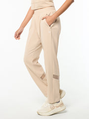 Noemi Pant- Humus