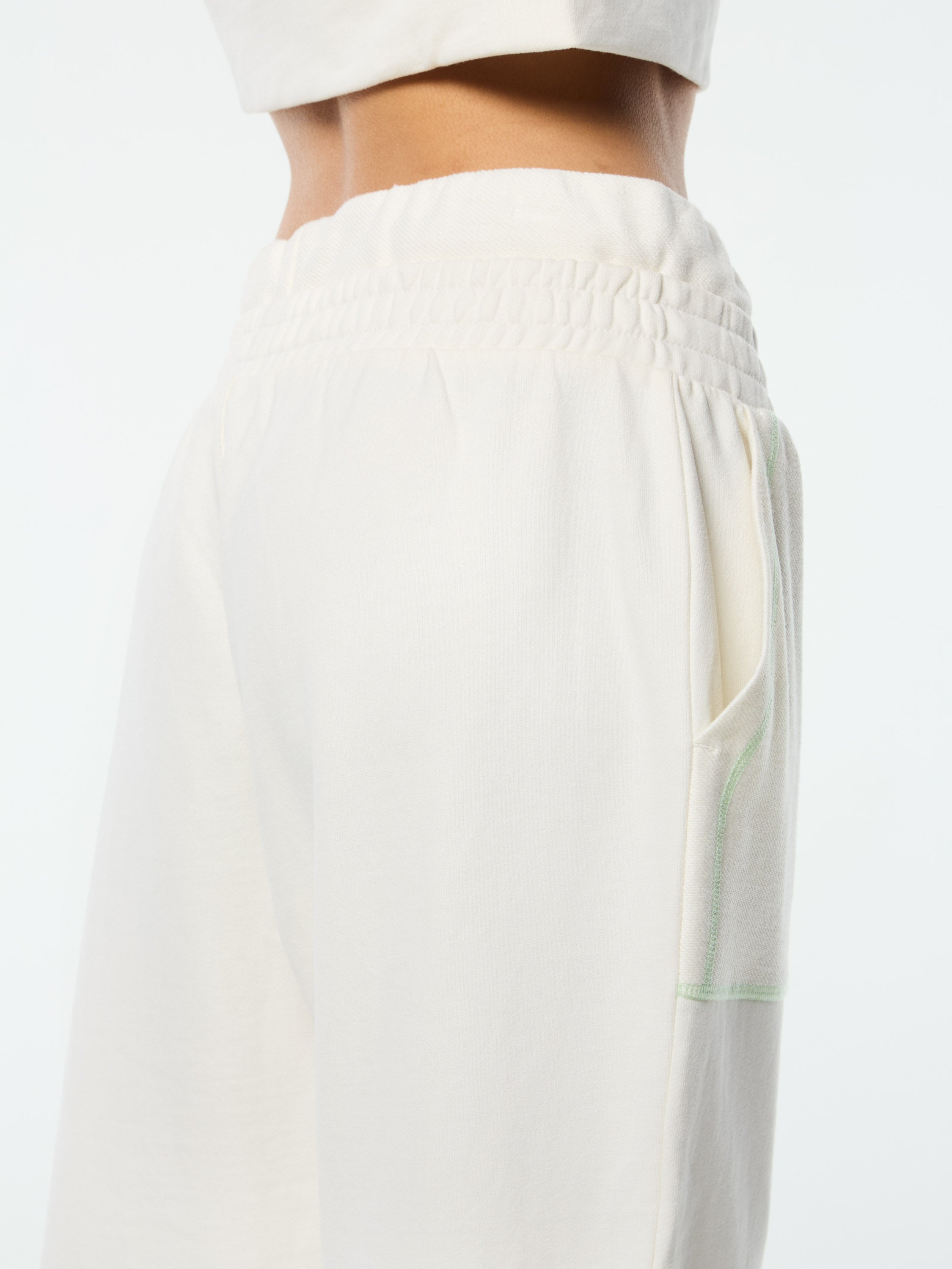 Greta Sweatpant- Gardenia