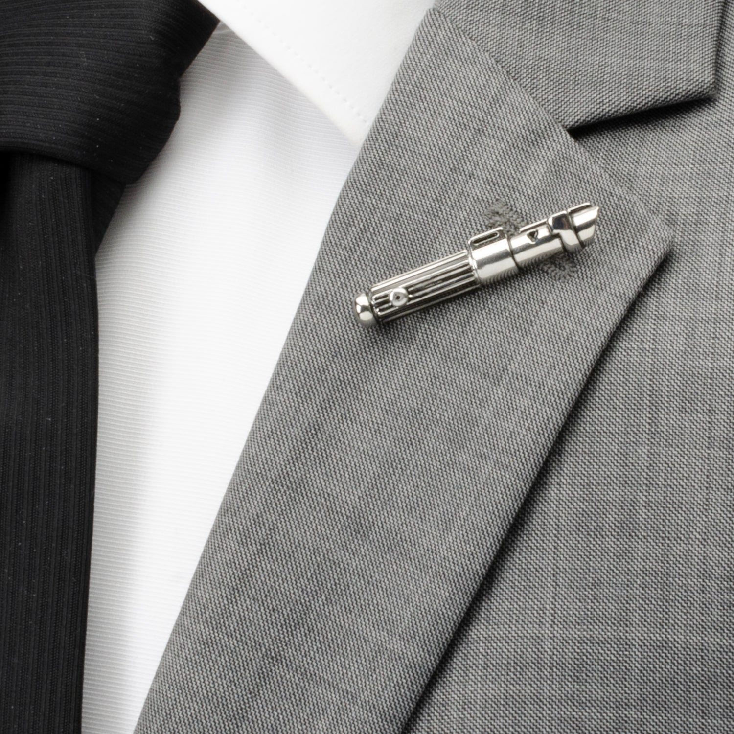 Star Wars Darth Vader Lightsaber Lapel Pin