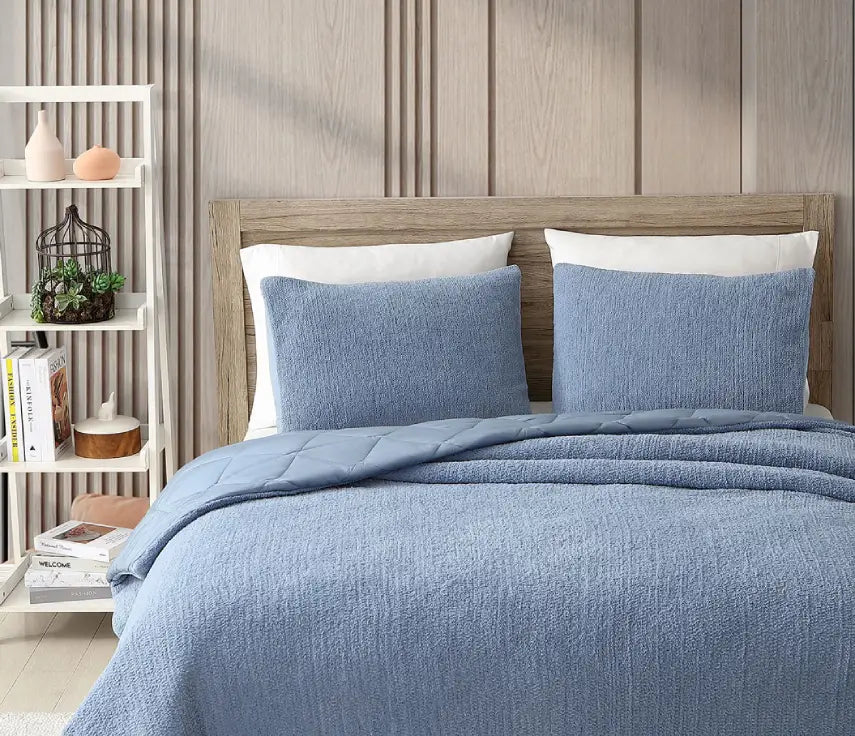 Snug + Lumiére Sham Set