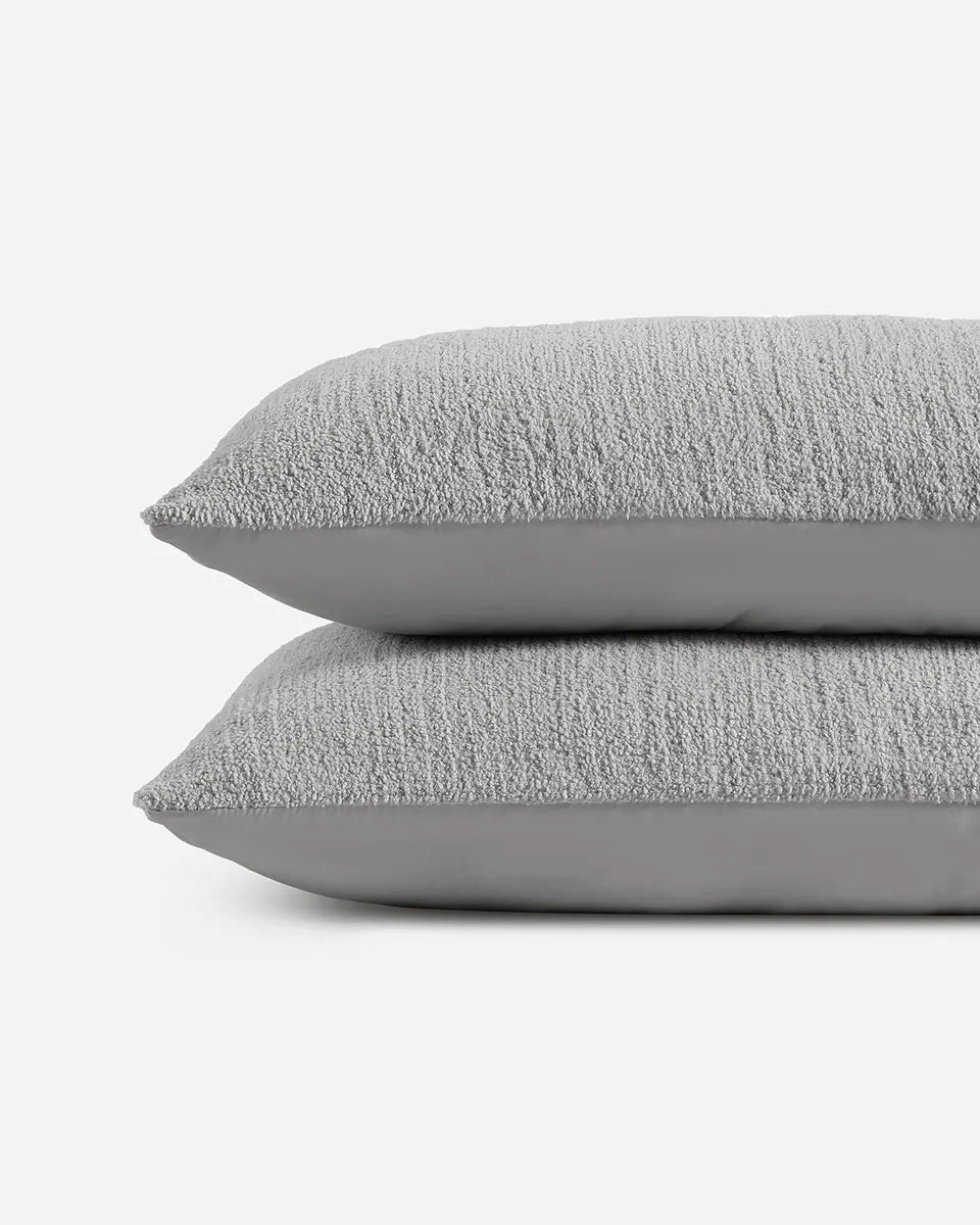 Snug + Lumiére Sham Set