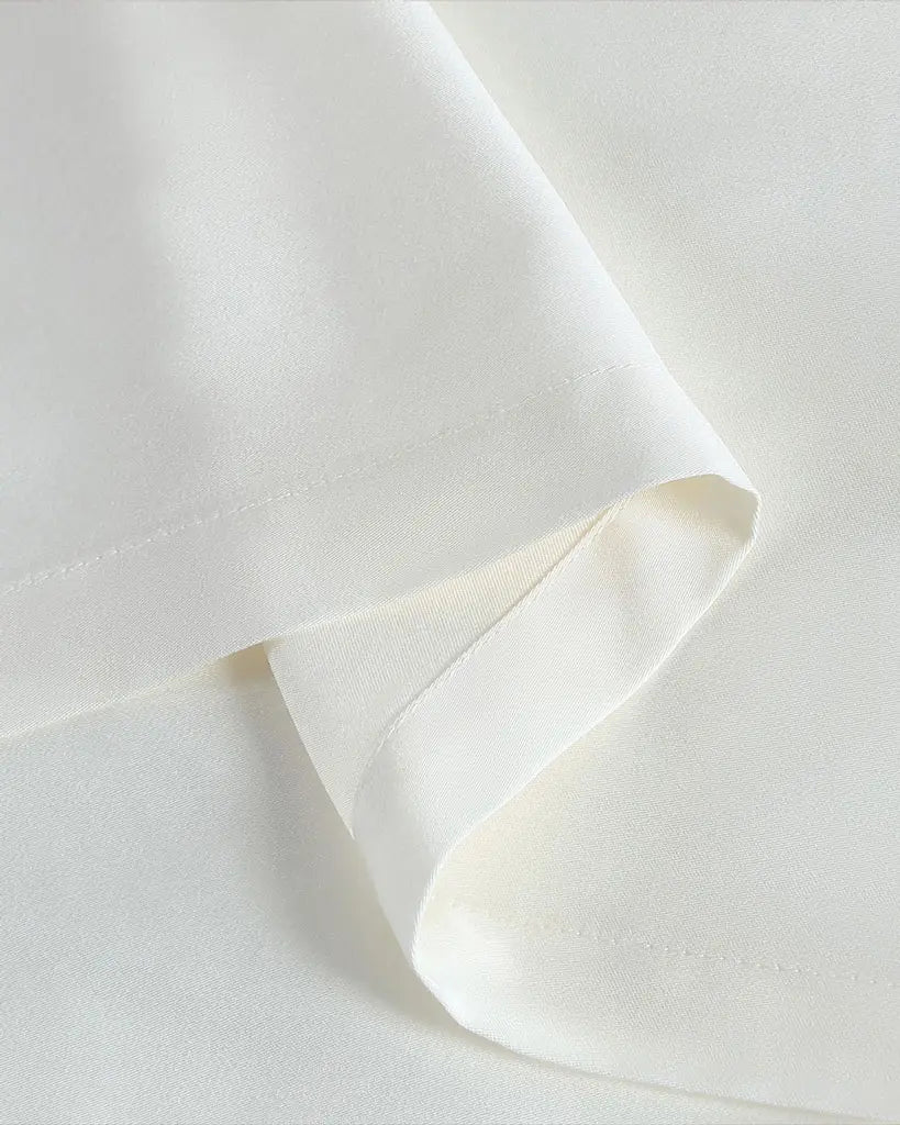 Snug + Lumiére Sham Set