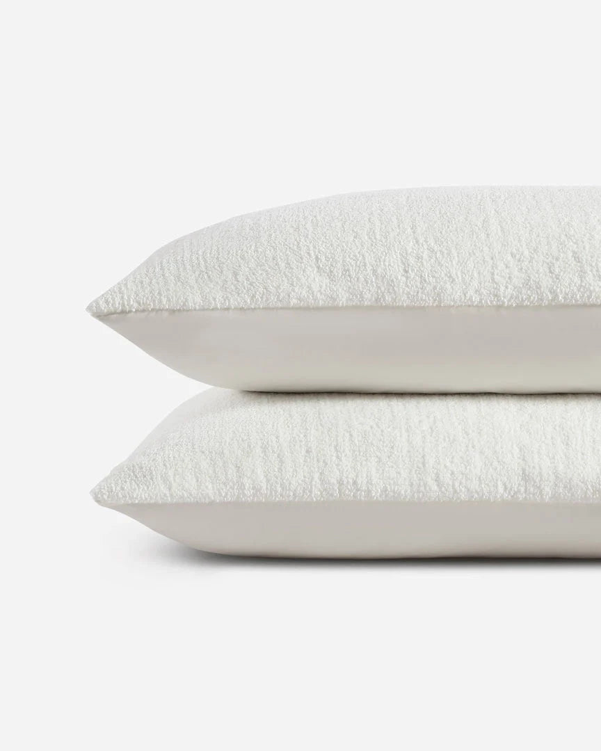 Snug + Lumiére Sham Set