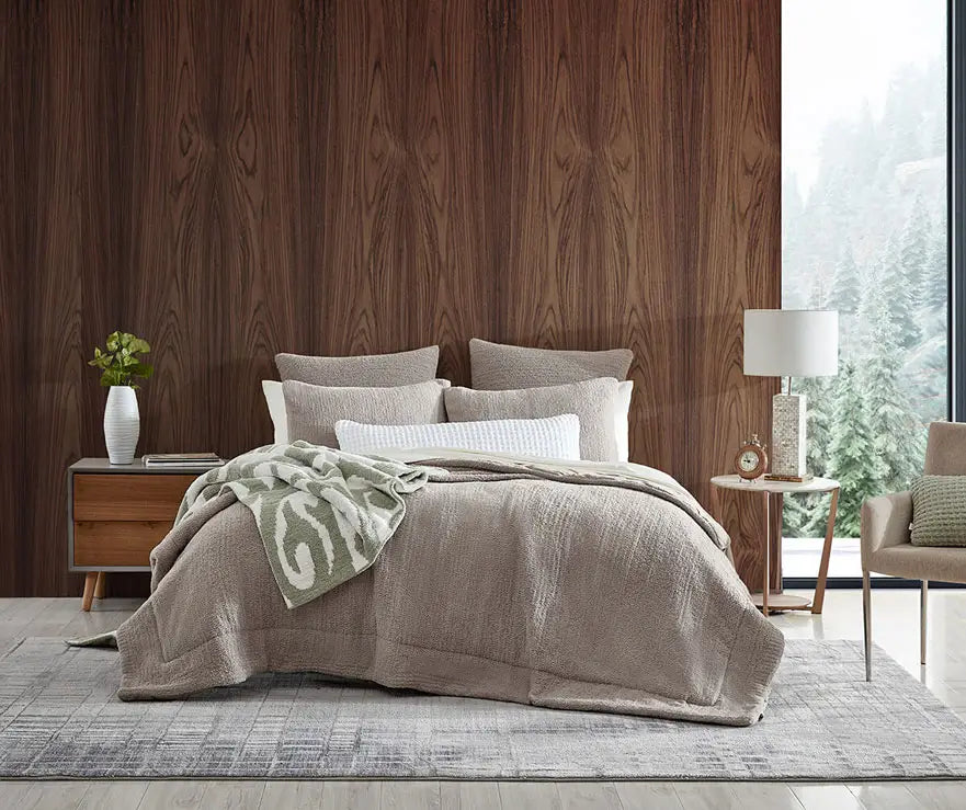 Snug + Lumiére Sham Set