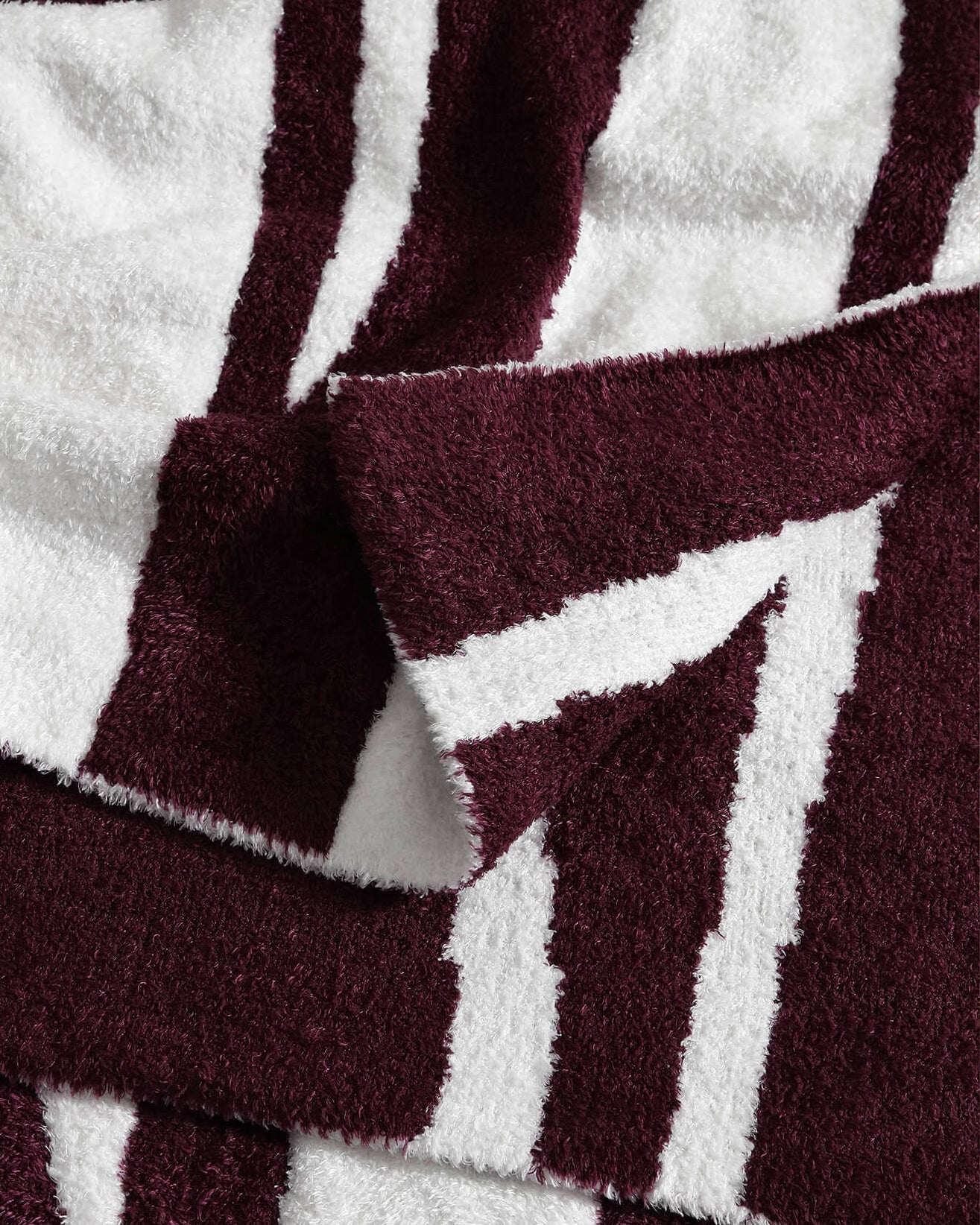 Cloud Silque Woodland Bed Blanket