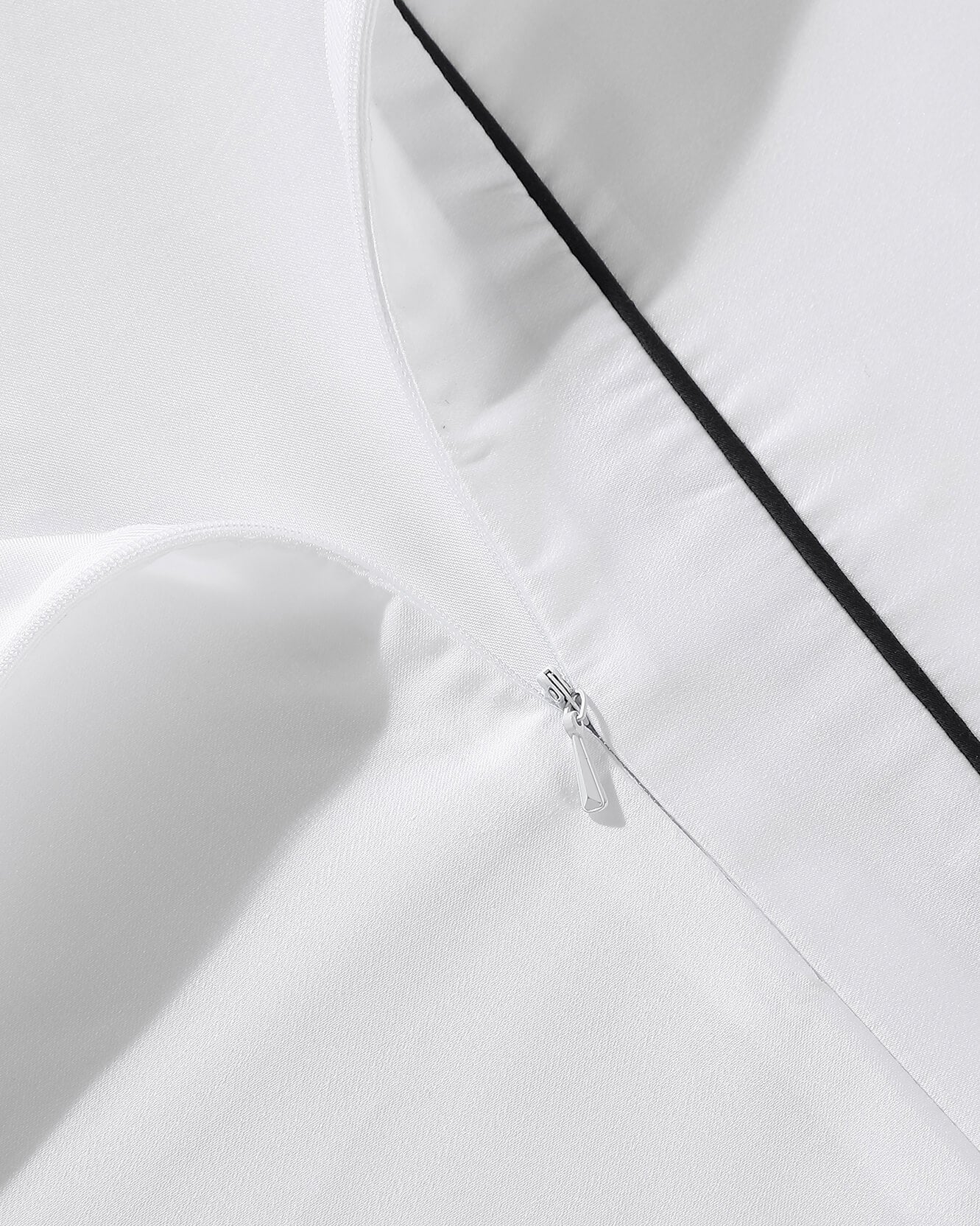 Luxe Bamboo Duvet Cover With Piping