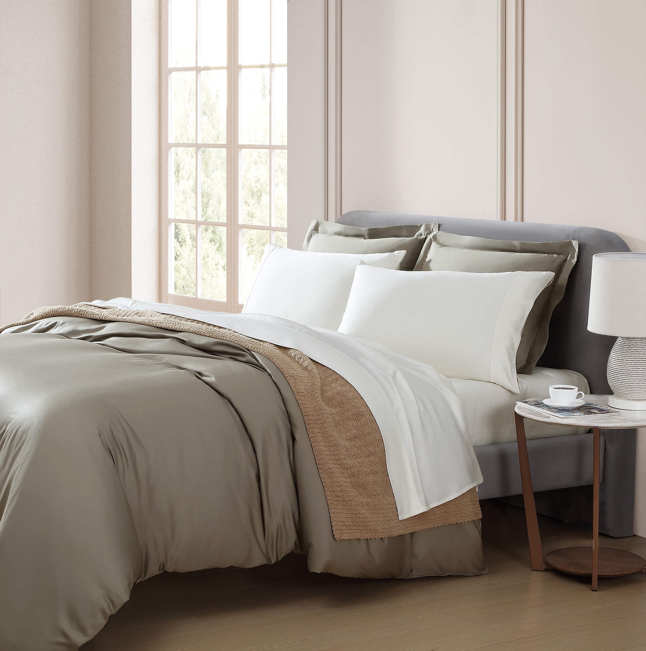 Premium Lumière Duvet Cover