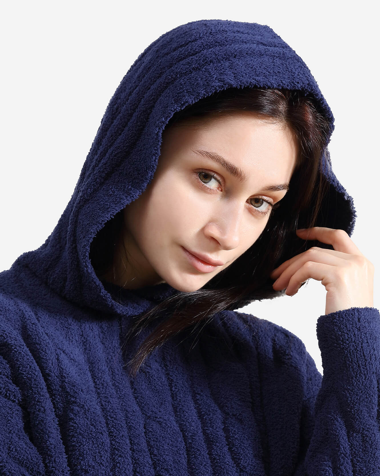 Snug Lite Braided Cropped Hoodie