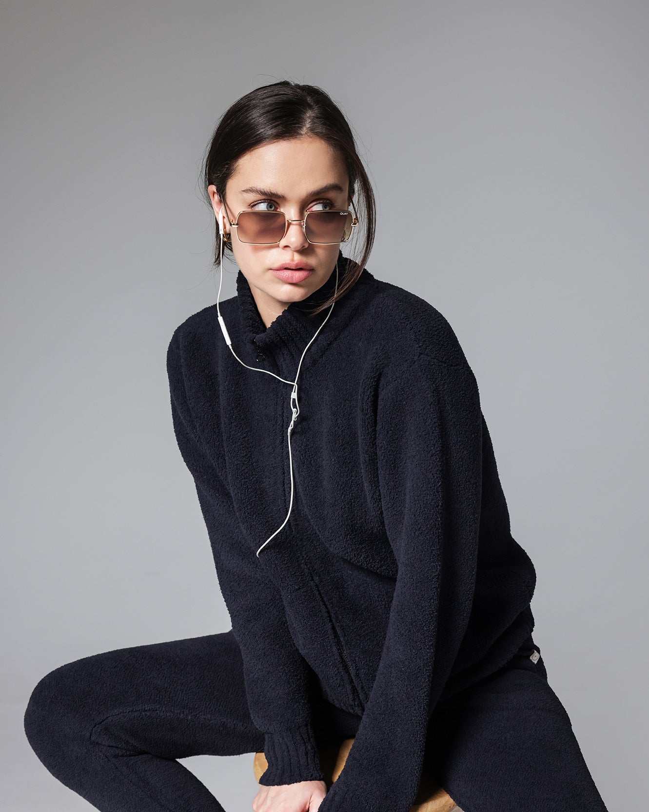 Snug Lite Mock Neck Zip-up