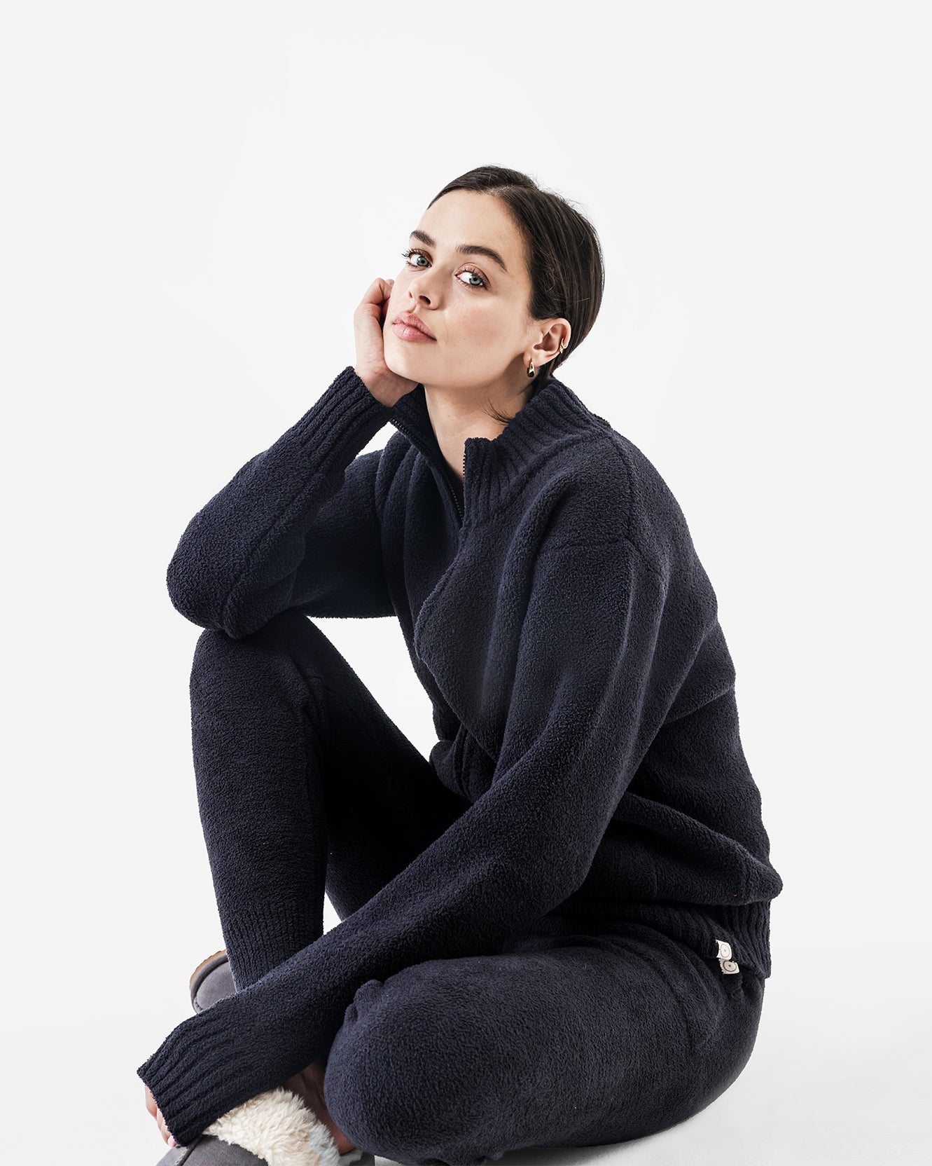 Snug Lite Mock Neck Zip-up