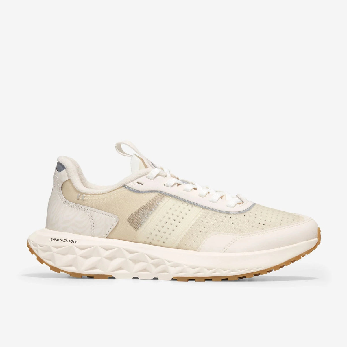 [w26766-wide] Womens Cole Haan Zerøgrand Outpace 3 - Wide Width
