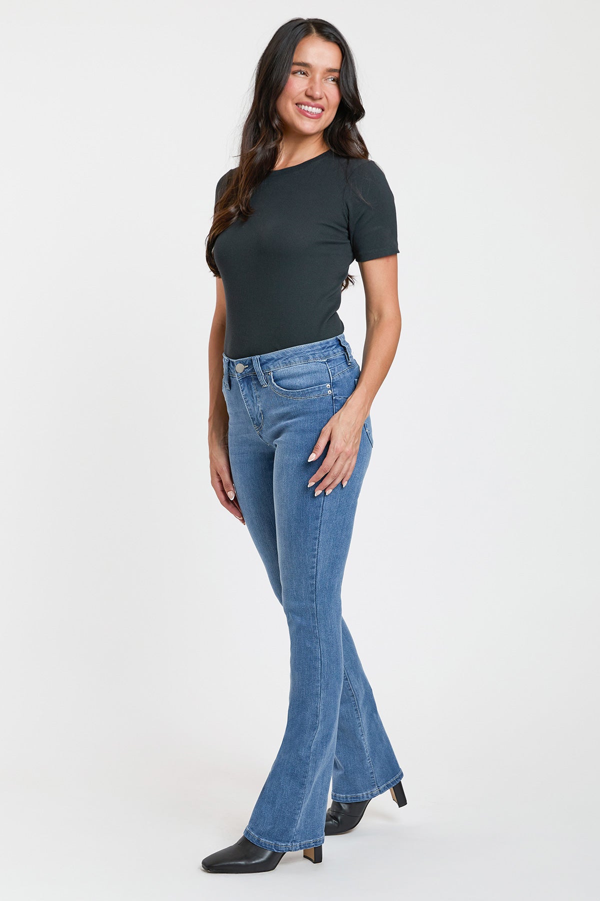 Women's High Rise Curve Confidence Wannabettabutt Bootcut Jeans