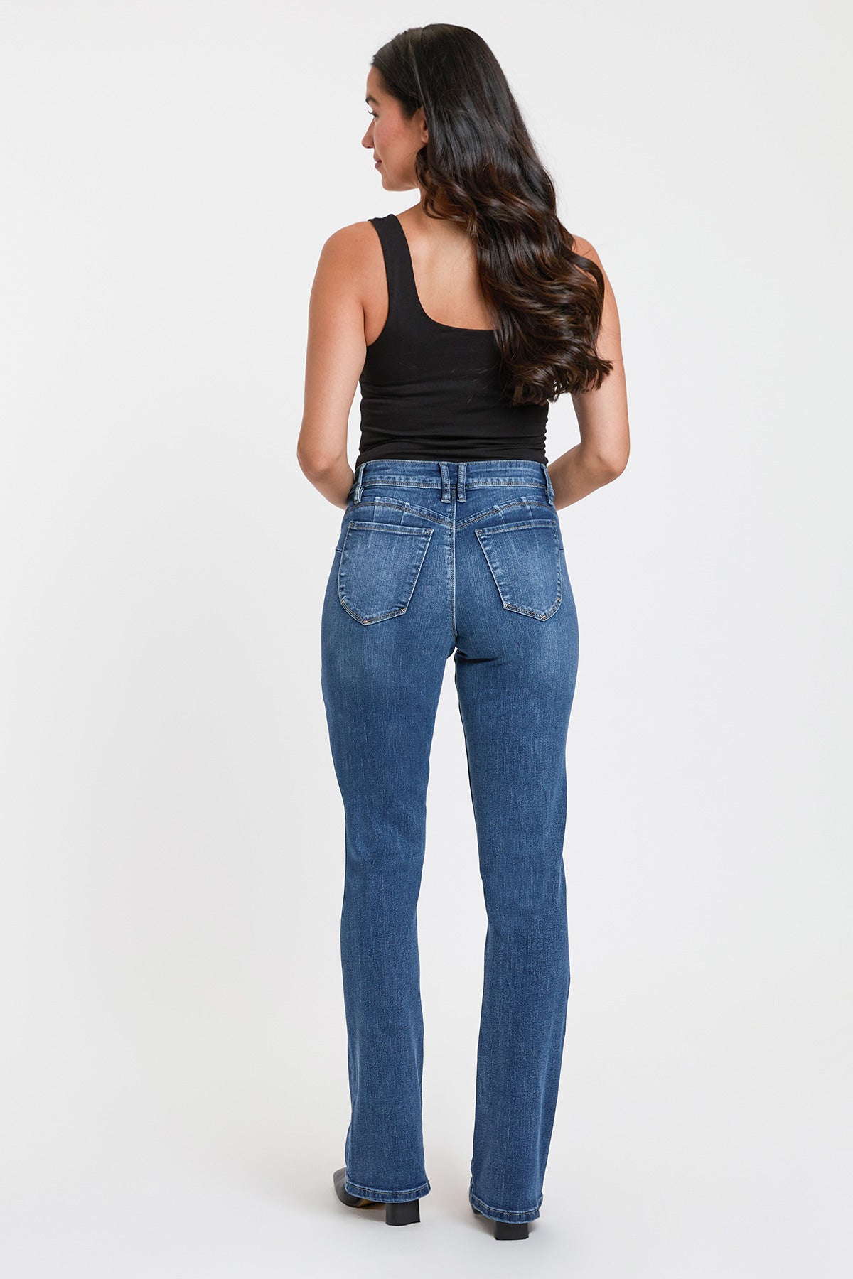 Women's High Rise Curve Confidence Wannabettabutt Bootcut Jeans
