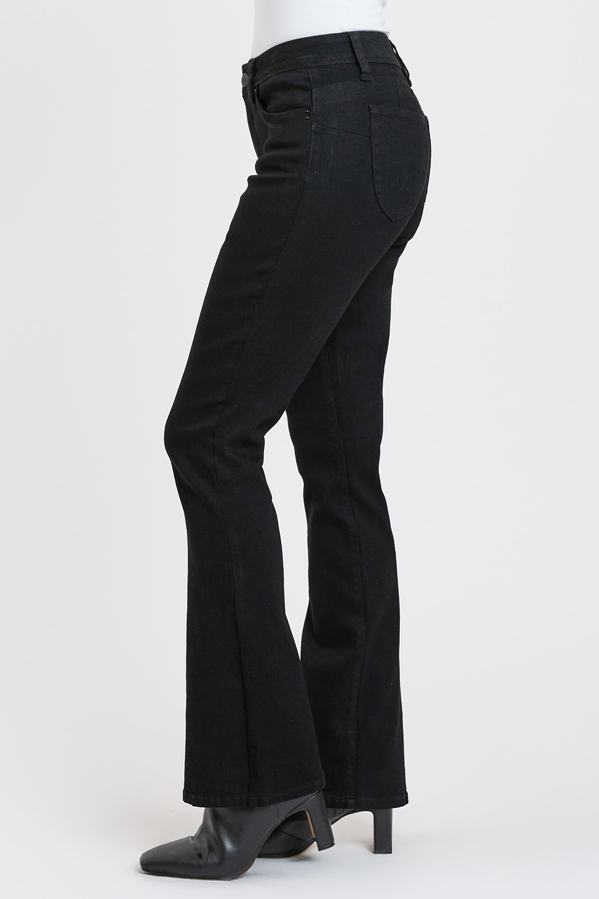 Women's High Rise Curve Confidence Wannabettabutt Bootcut Jeans