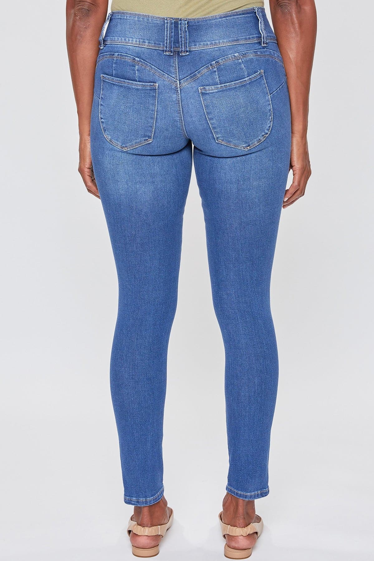 Women's Wannabettabutt Skinny Jeans