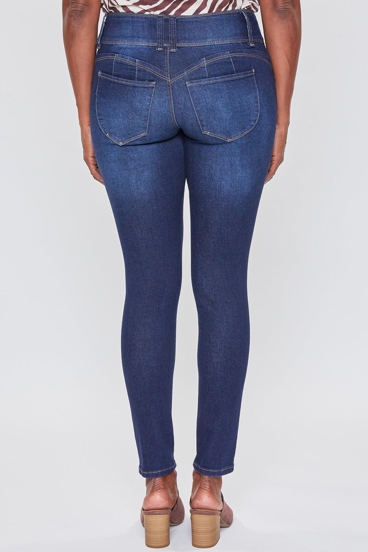 Women's Wannabettabutt Skinny Jeans