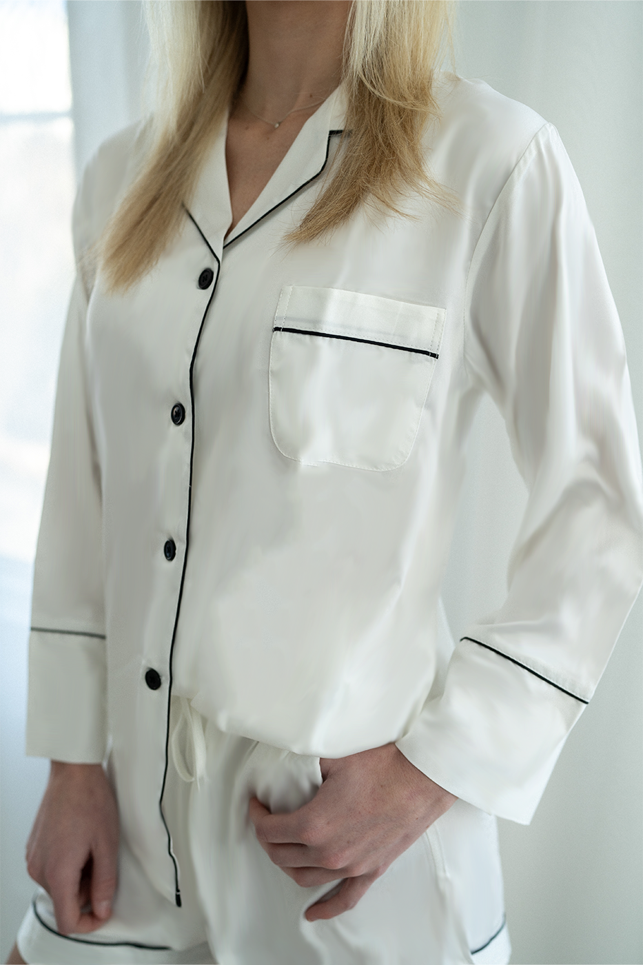 White With Black Trim Long Sleeve Top And Shorts Set