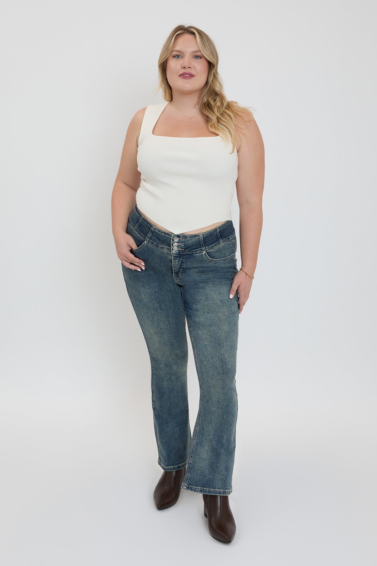 Women's Plus 3-button Bootcut Jeans