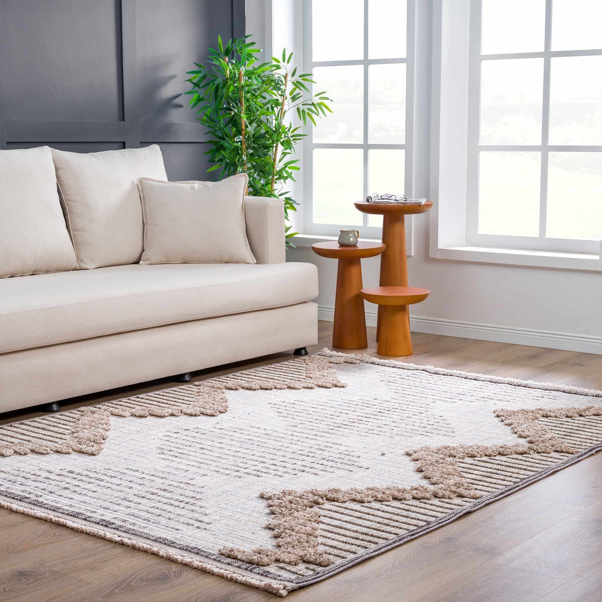 Maulawin High-low Rustic Rug