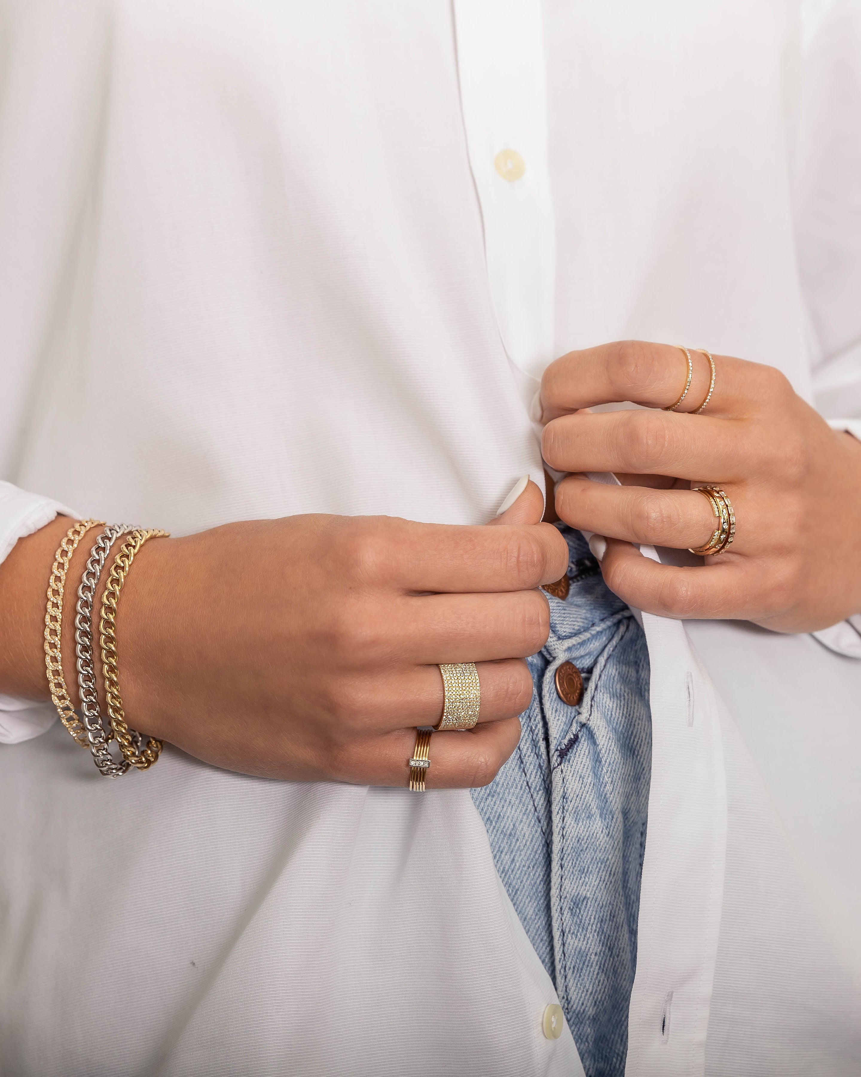 14k Gold Large Curb Link Chain Bracelet