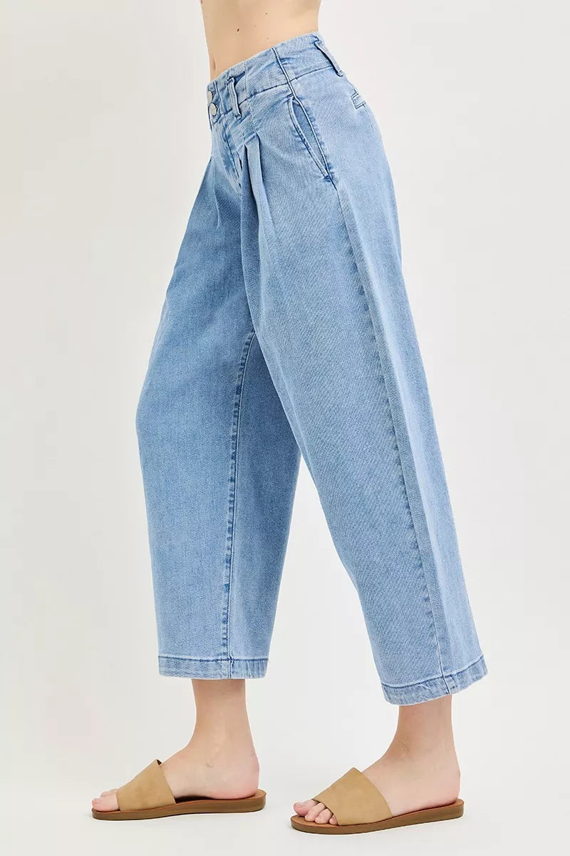 Risen Slouchy Crop Barrel Pleated Jeans