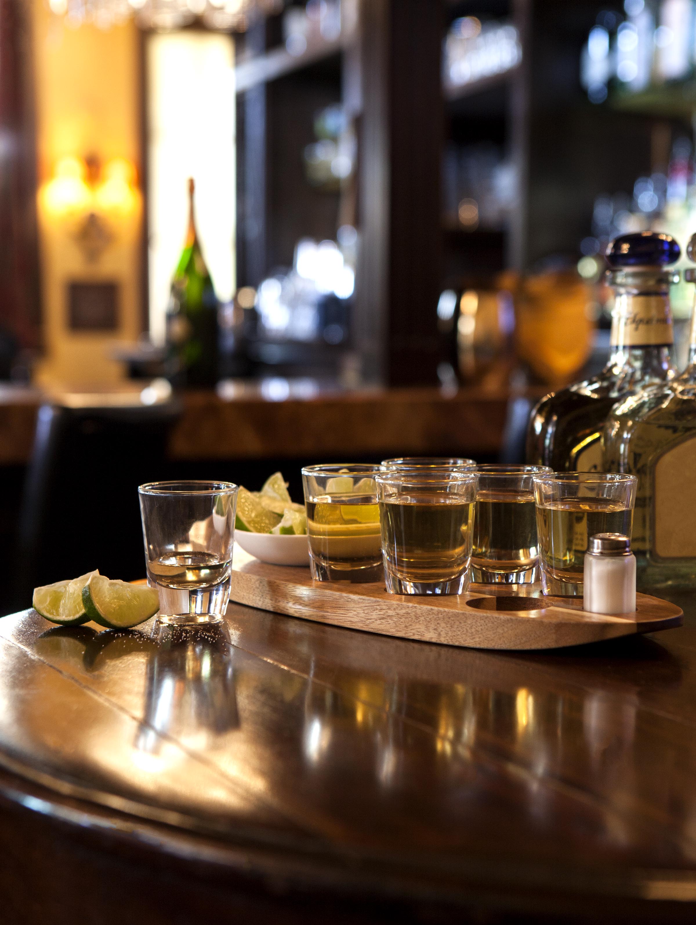 Cantinero Shot Glass Serving Set