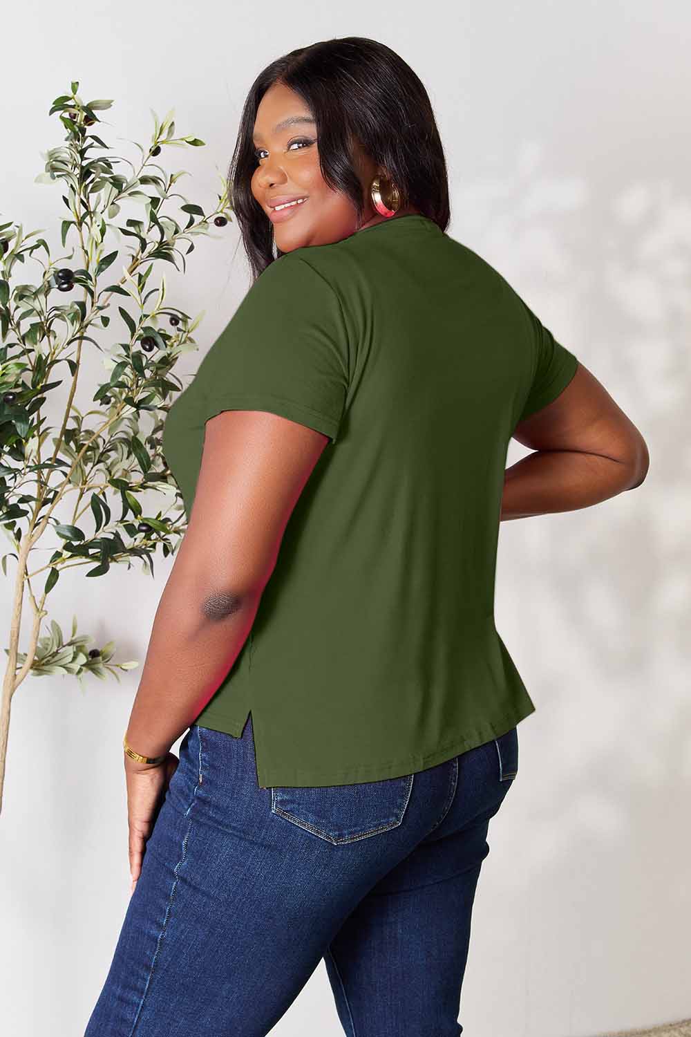 Basic Bae Full Size Round Neck Short Sleeve T-shirt