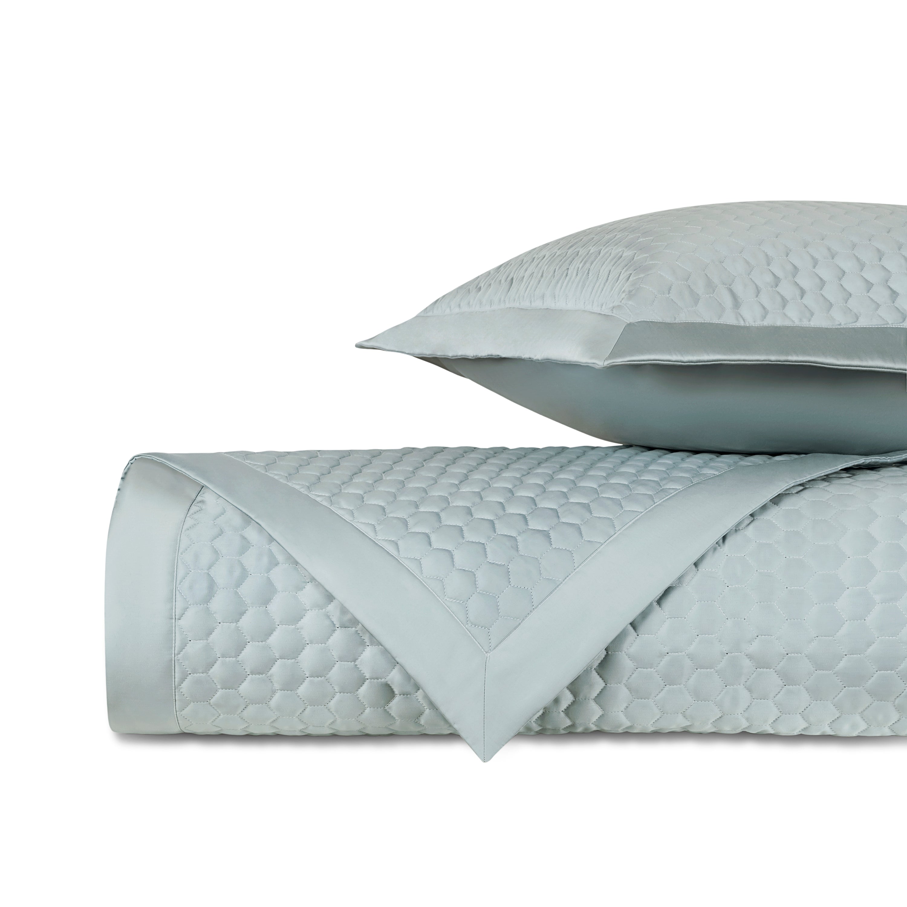 Apiary Quilted Coverlet Set