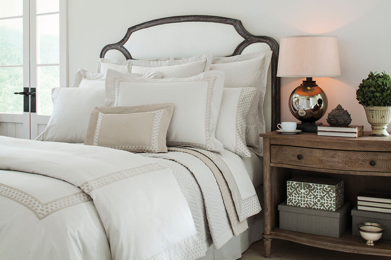 Ara Duvet Cover