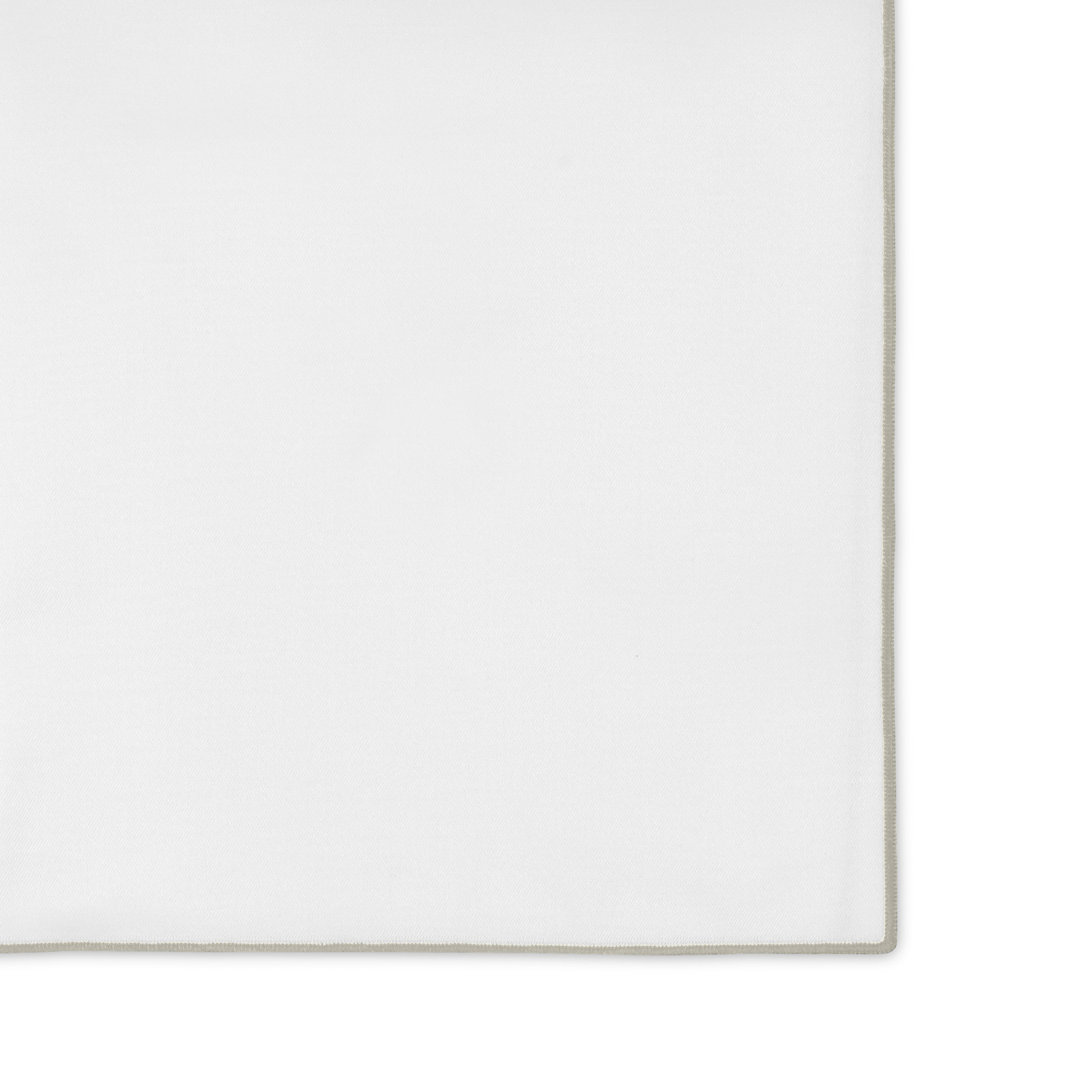 Arlo Table Runner